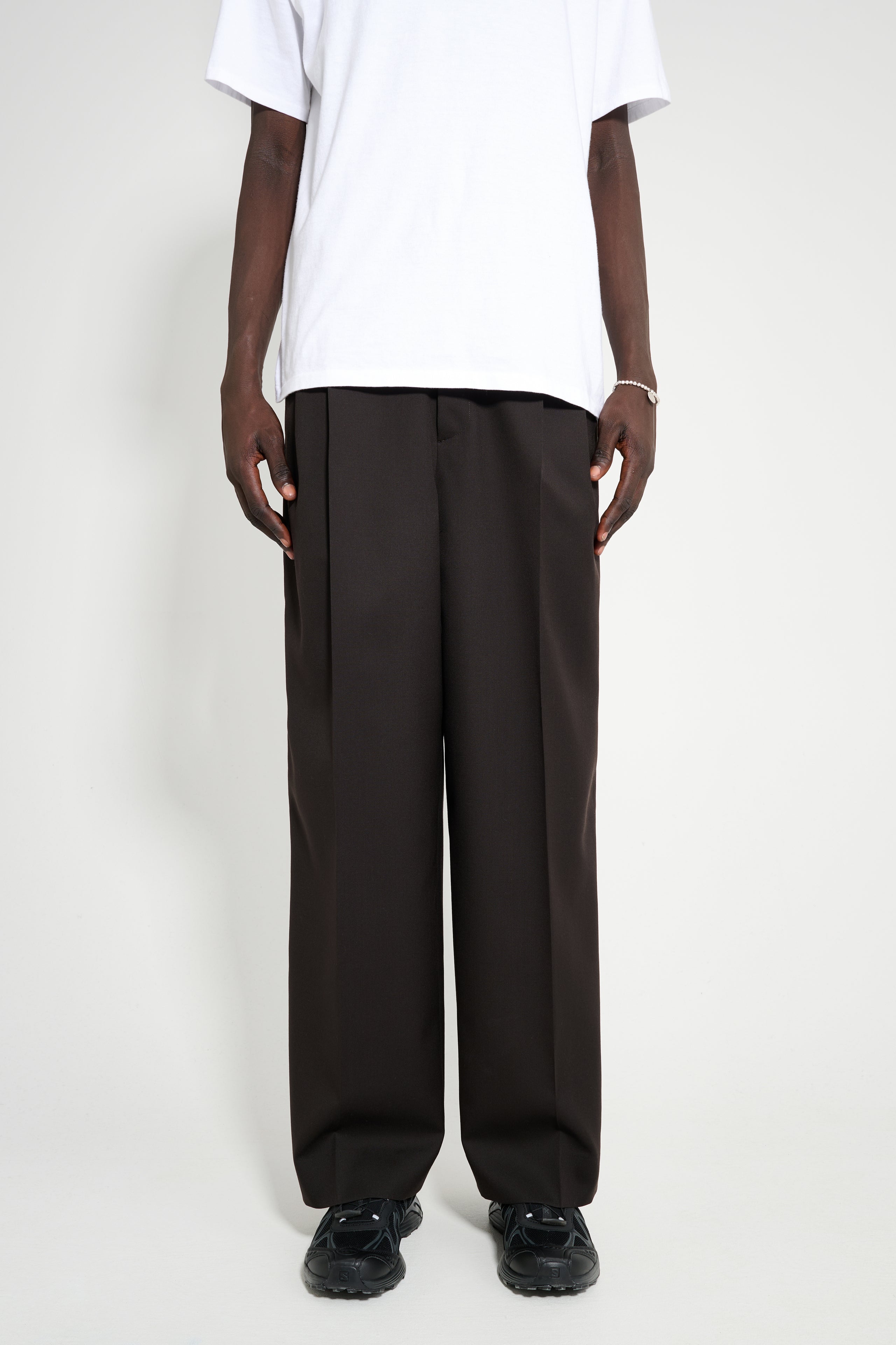 ssstein Long Wide Trousers Dark Brown