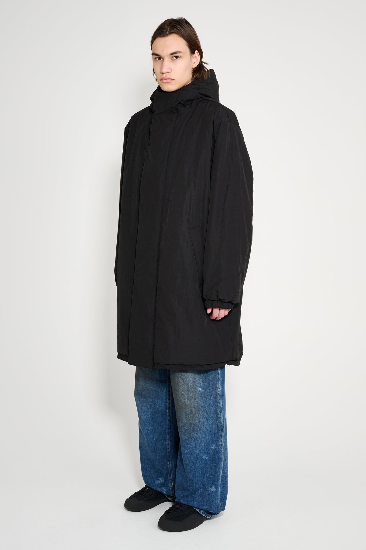 ssstein Oversized Padded Hoody Coat Black