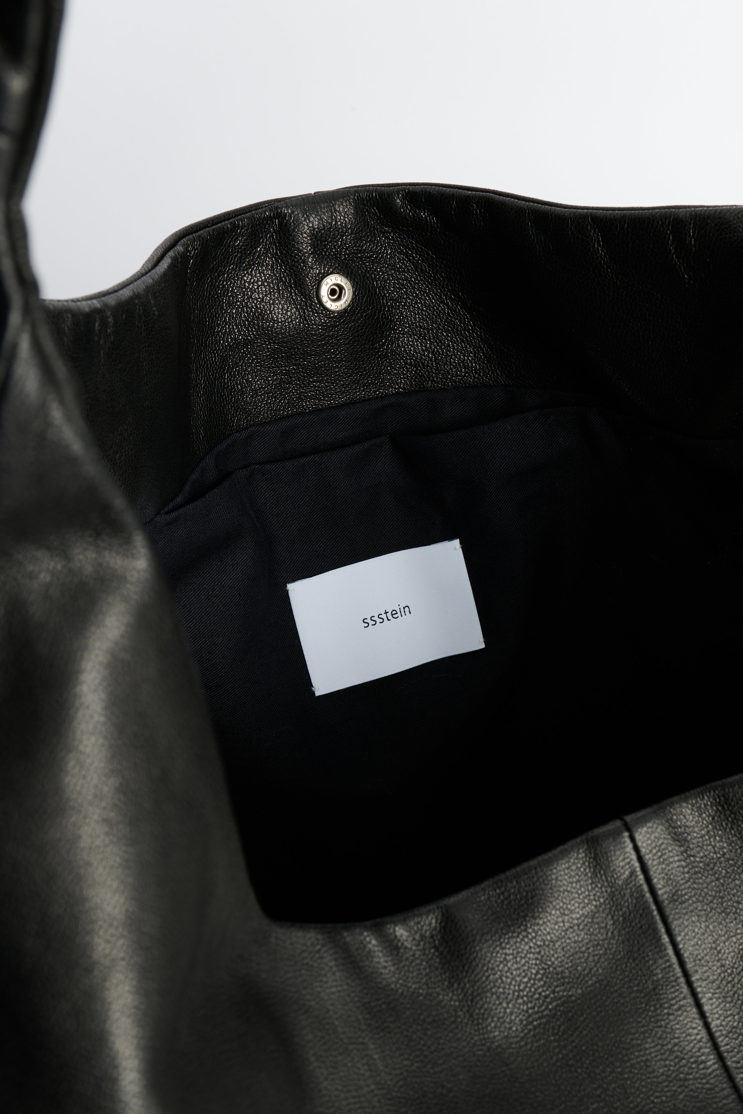 ssstein Leather Shoulder Bag Black