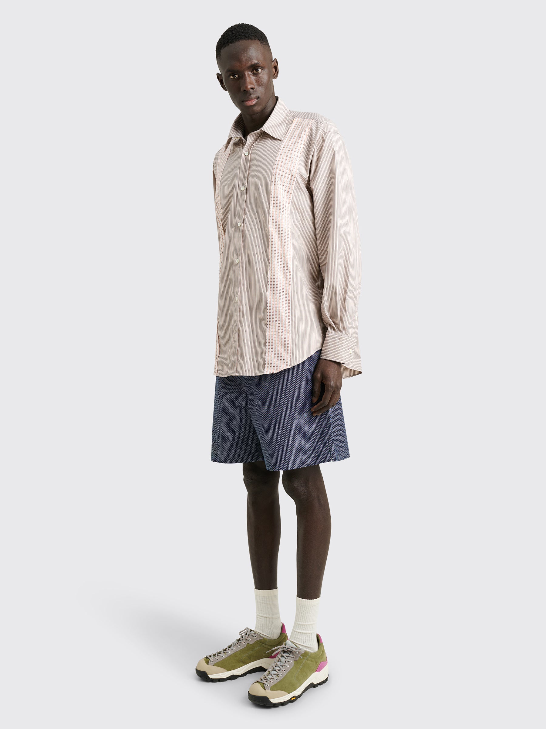 TRÈS BIEN everywear Short Leg Shorts Jacquard Pattern Blue