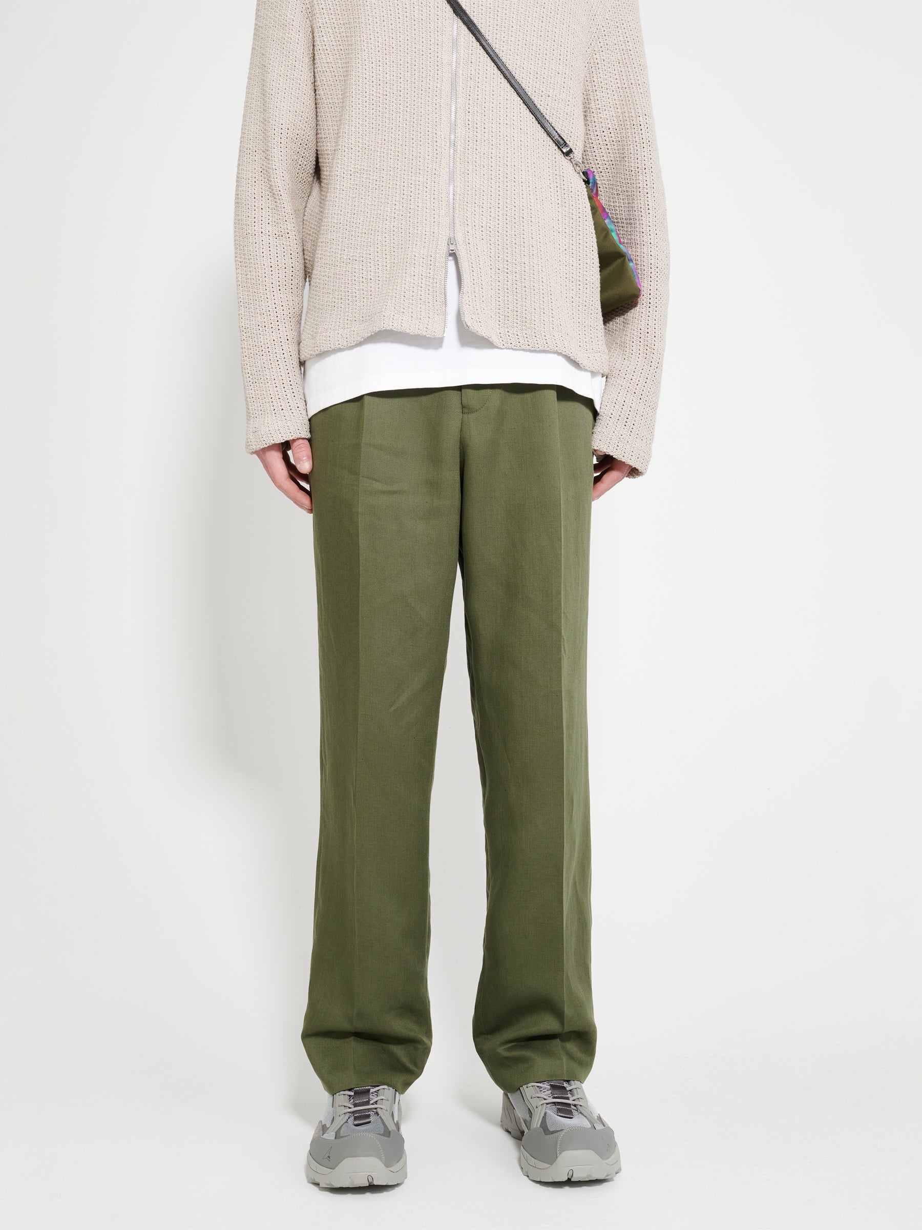TRÈS BIEN everywear Suit Trousers Technical Linen Green