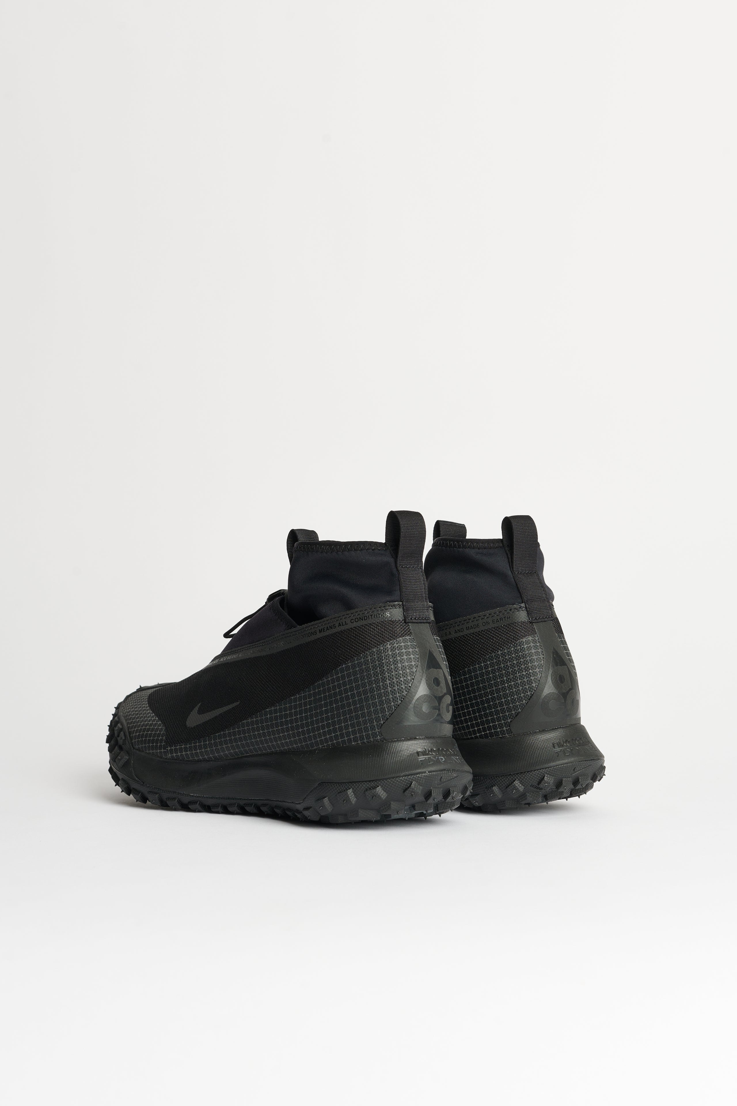 Nike ACG GORE-TEX Mountain Fly Black / Dark Grey