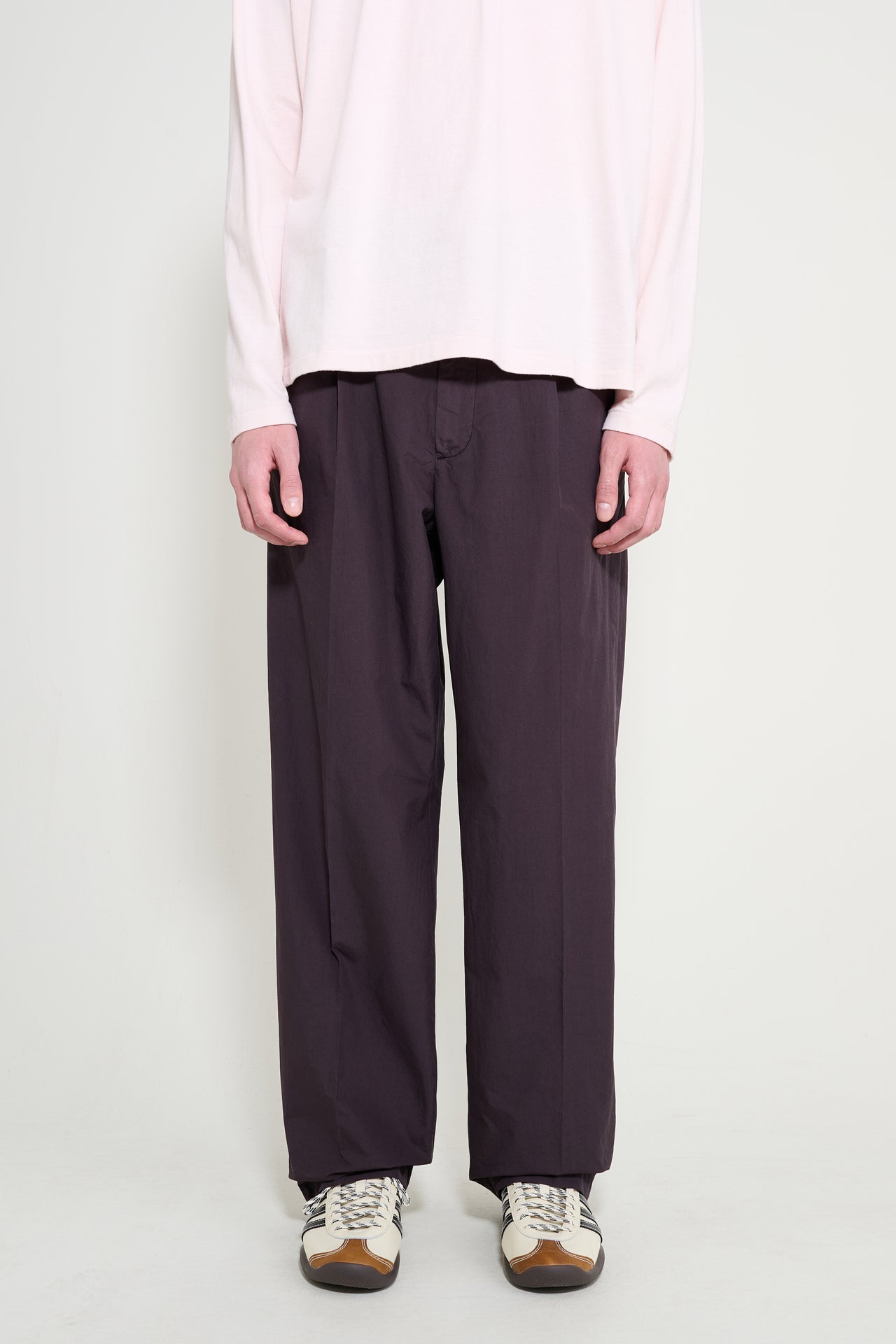 Auralee Garment-Dyed Finx Shuttle Weather One-Tuck Slacks Dark Brown
