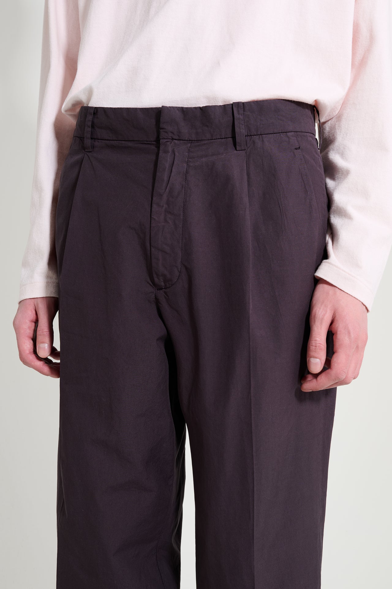 Auralee Garment-Dyed Finx Shuttle Weather One-Tuck Slacks Dark Brown