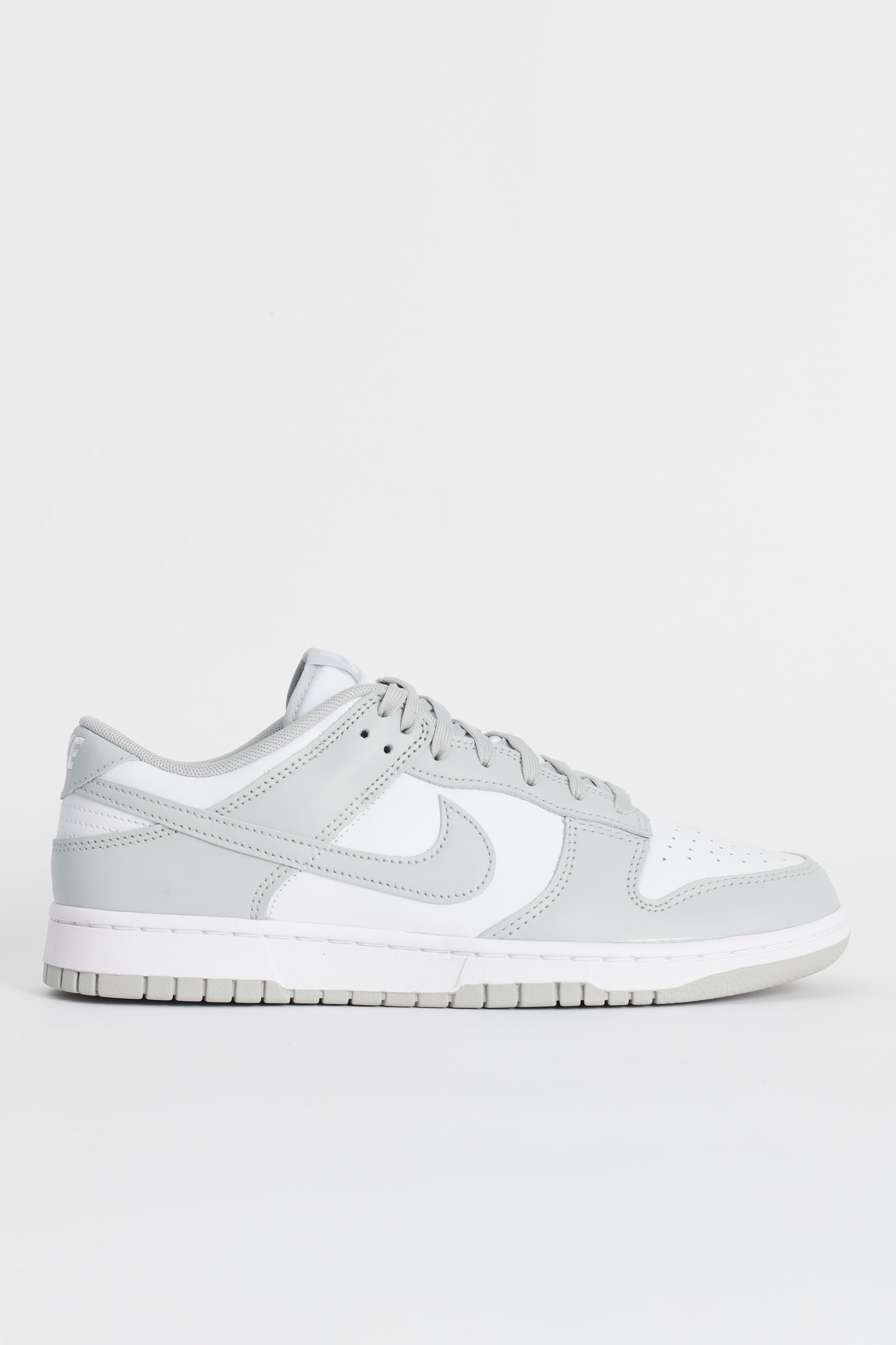 Nike Dunk Low Retro White / Grey Fog