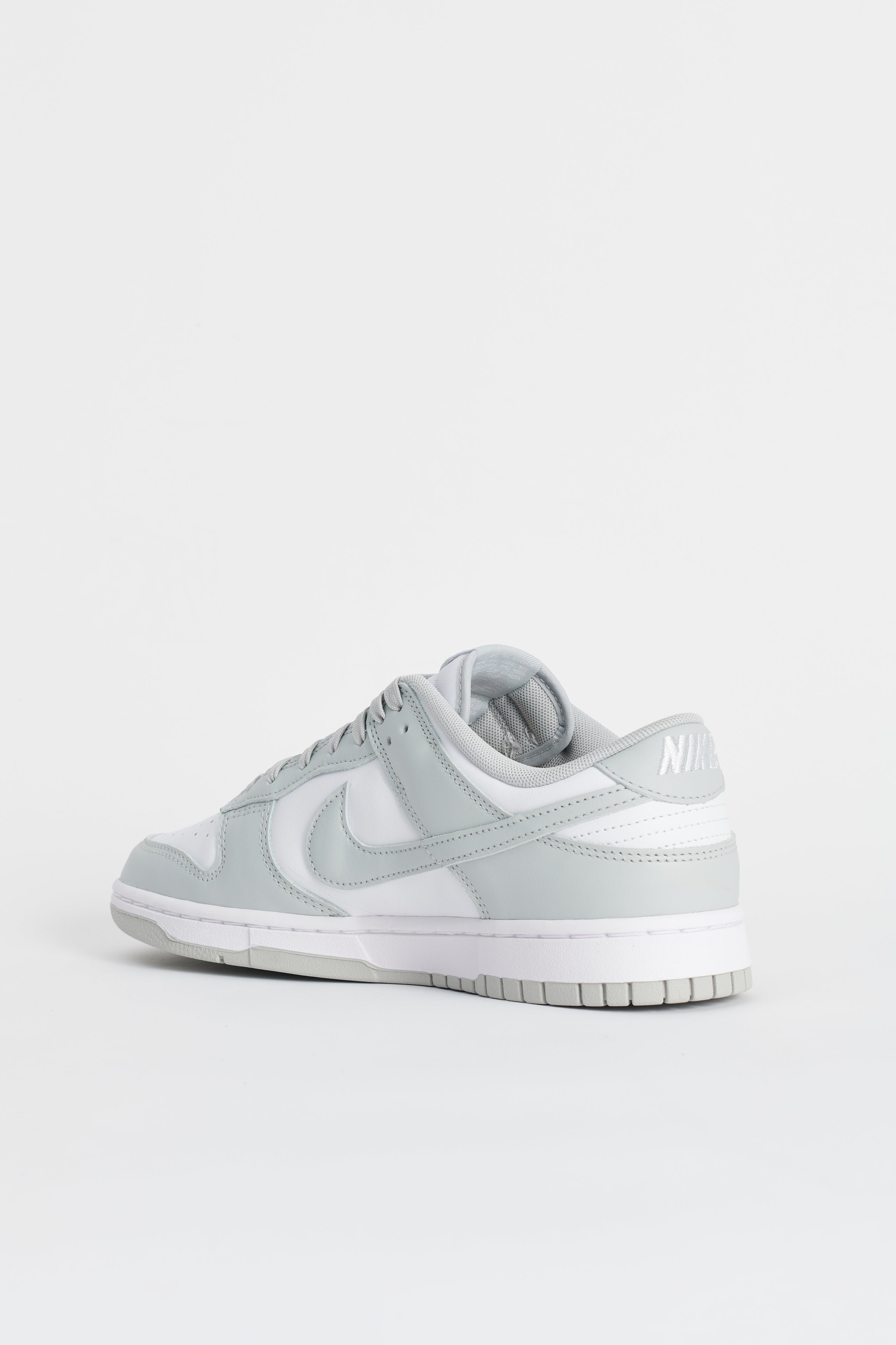 Nike Dunk Low Retro White / Grey Fog