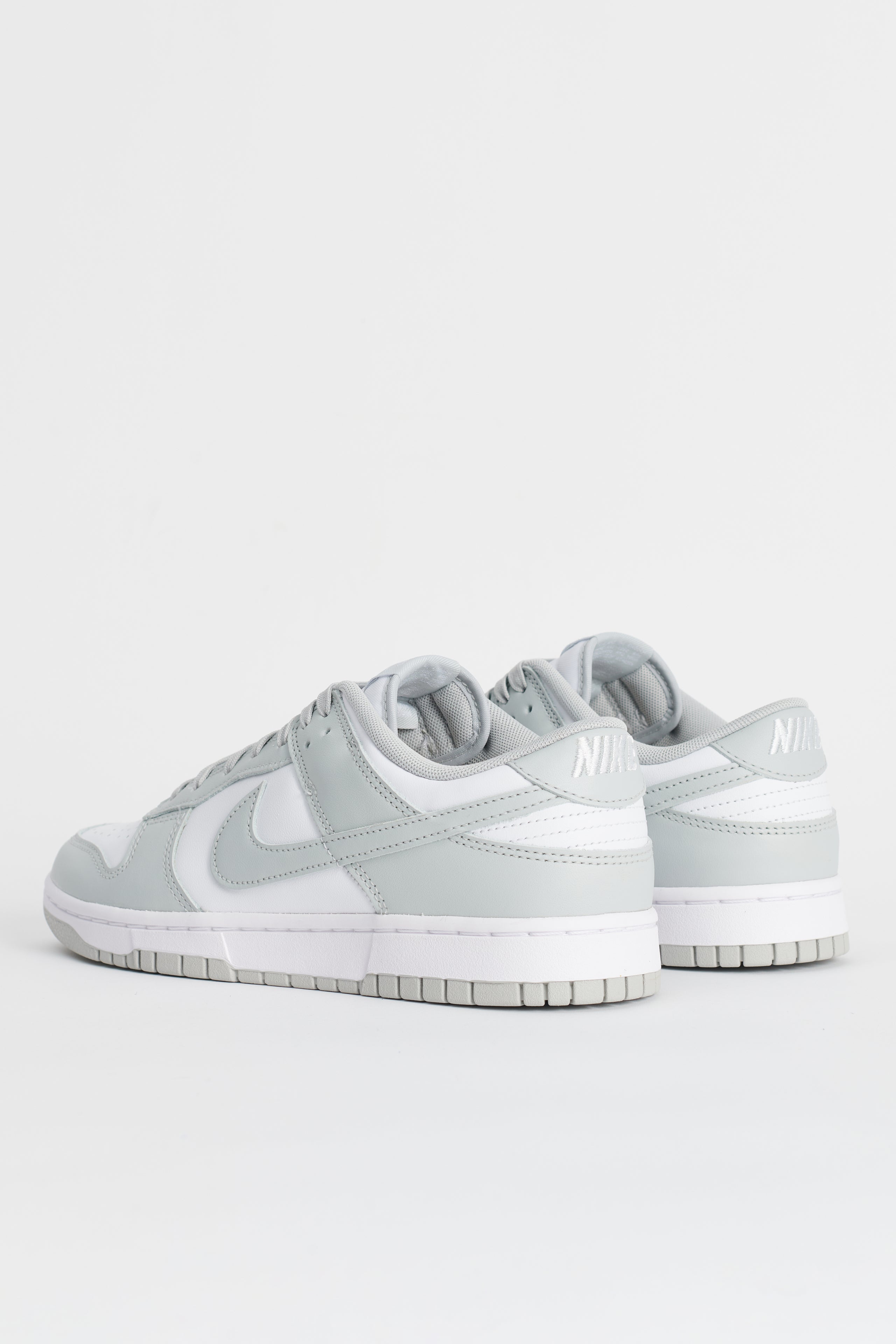 Nike Dunk Low Retro White / Grey Fog