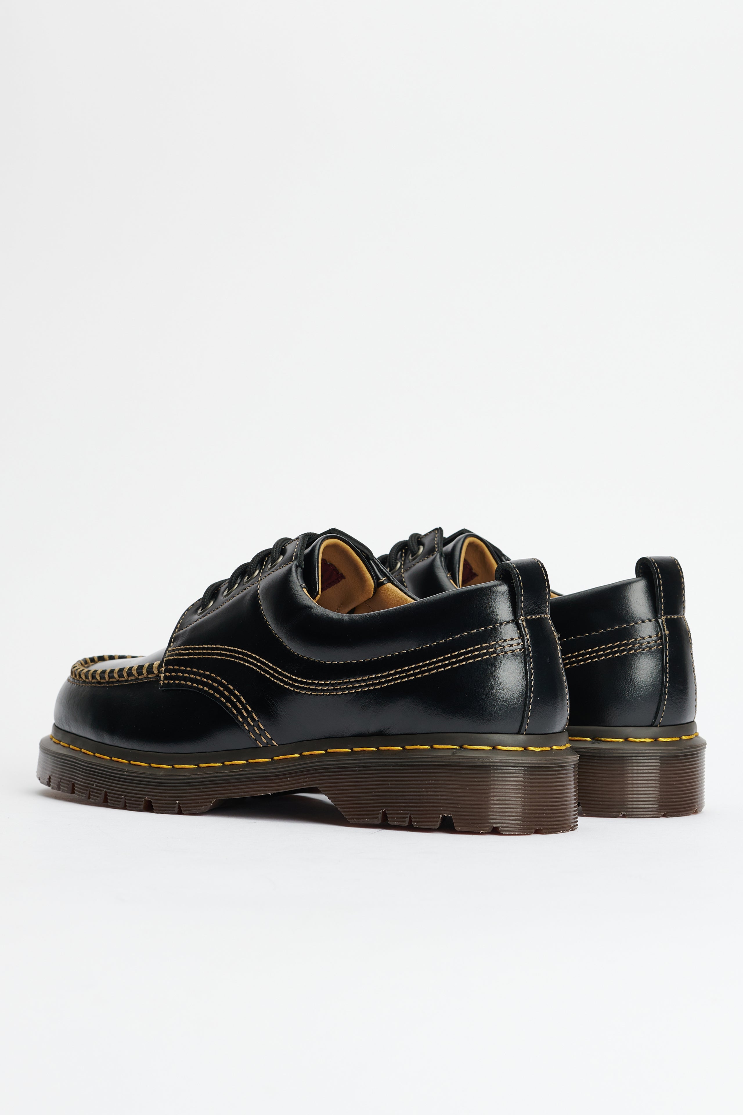 Dr. Martens Lowell Black Analine