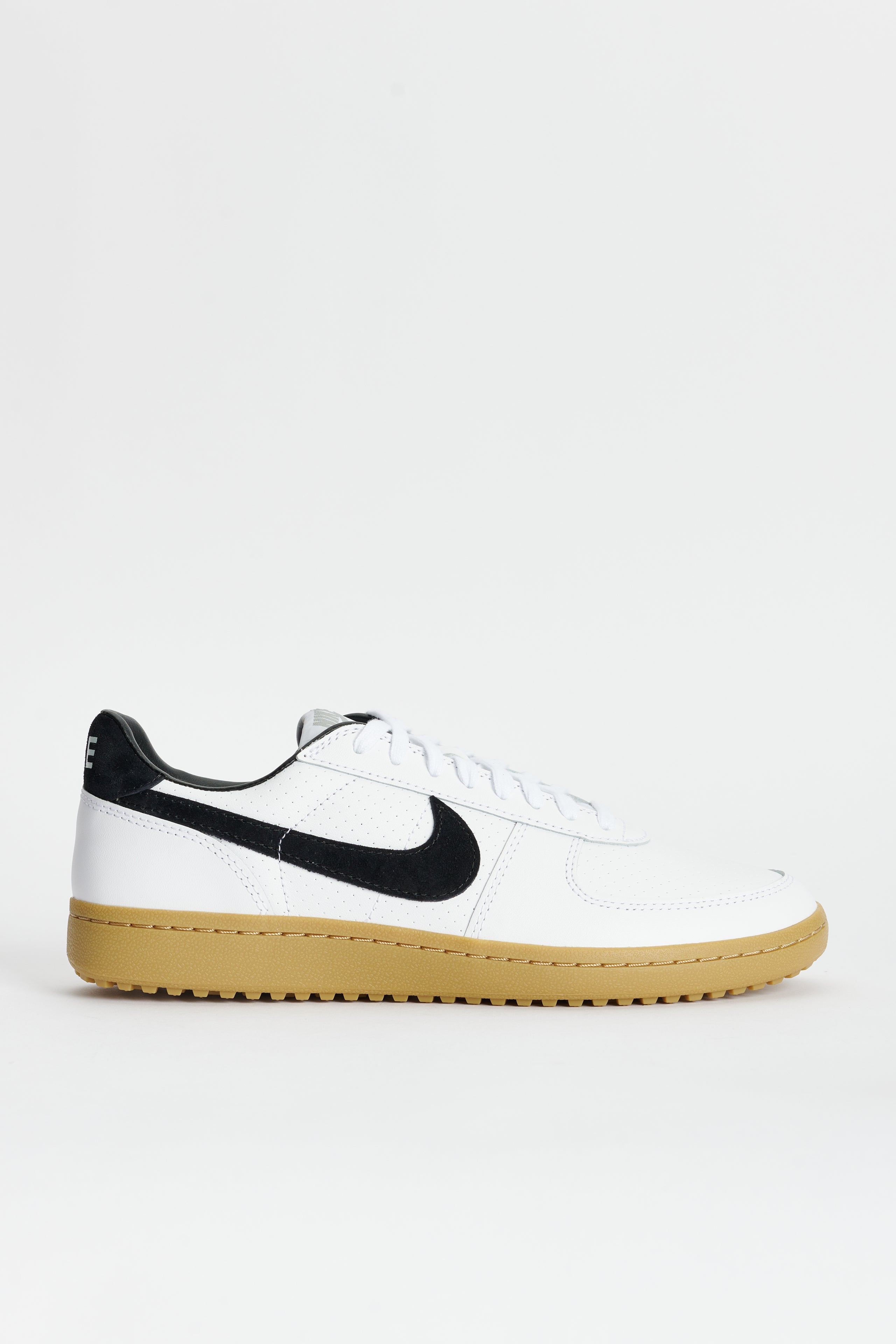 Nike Field General 82 SP White / Black / Gum