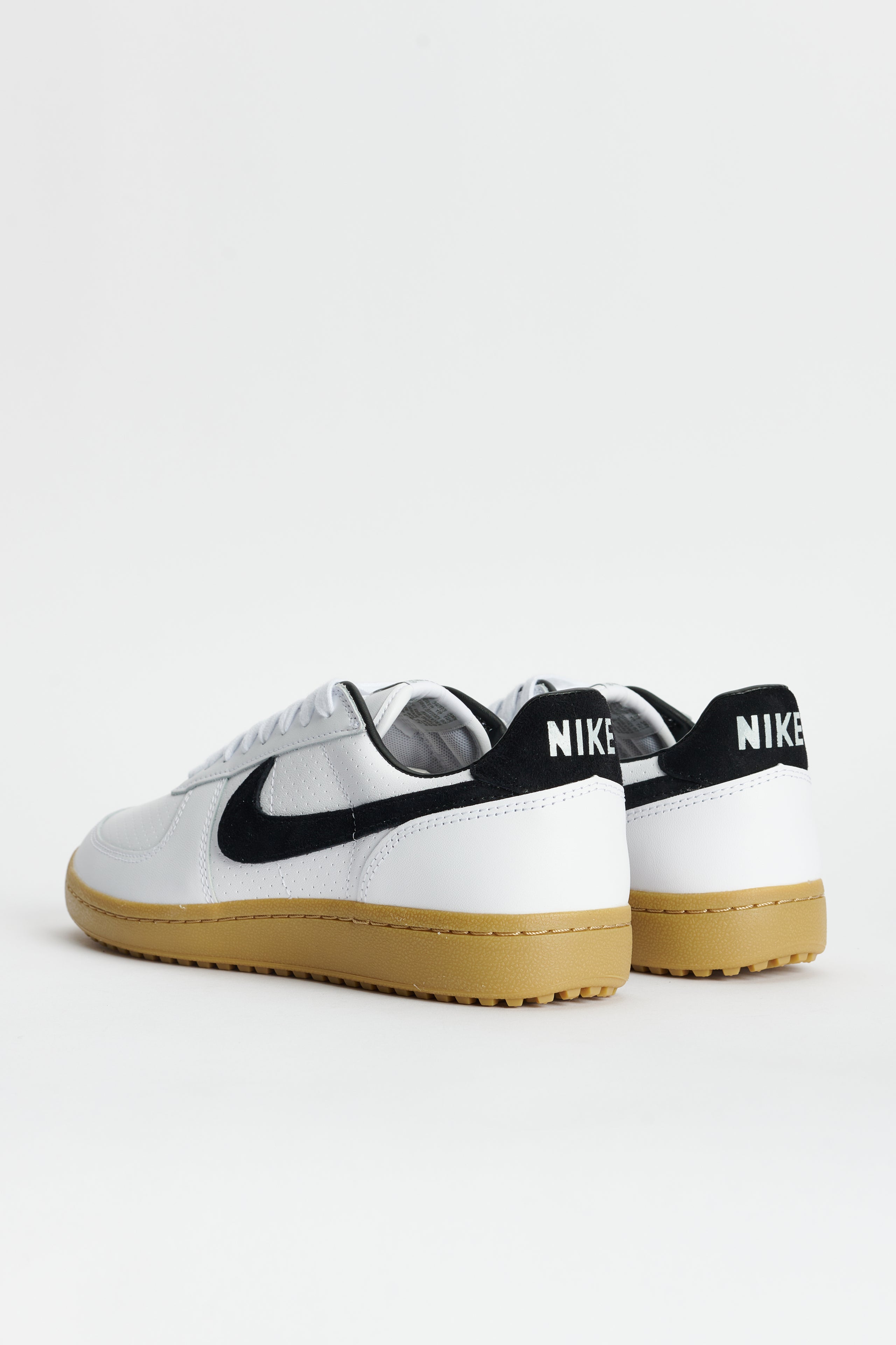 Nike Field General 82 SP White / Black / Gum