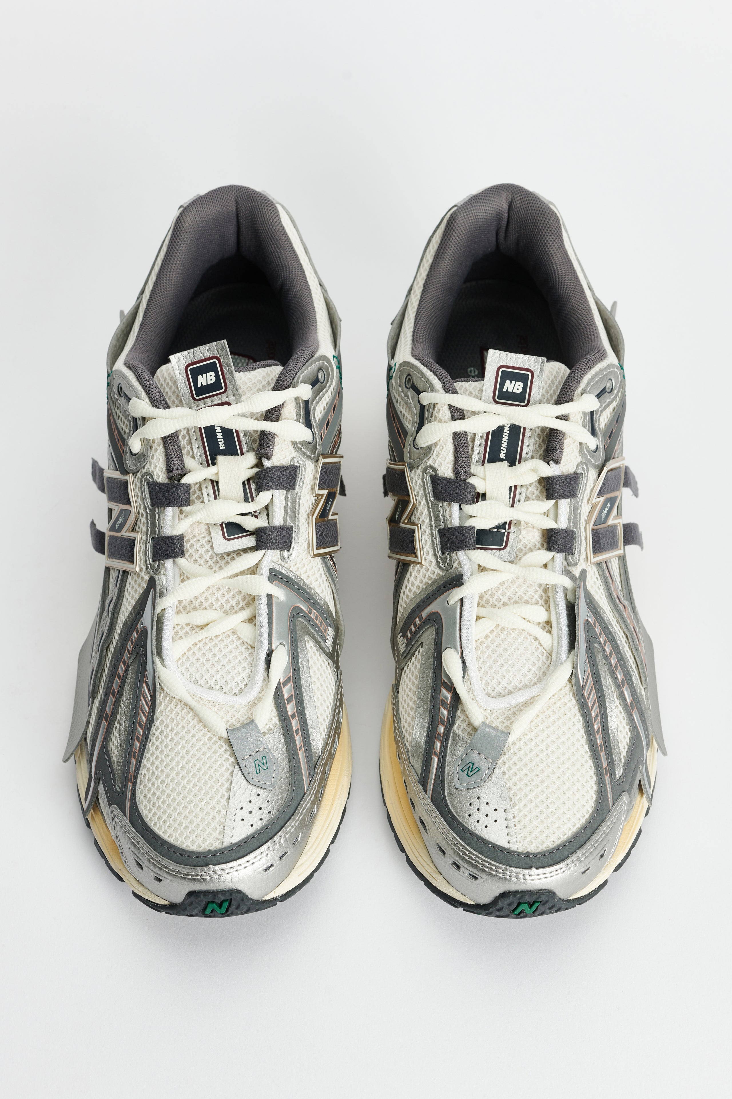 New Balance 1906 Silver Metallic / Castlerock