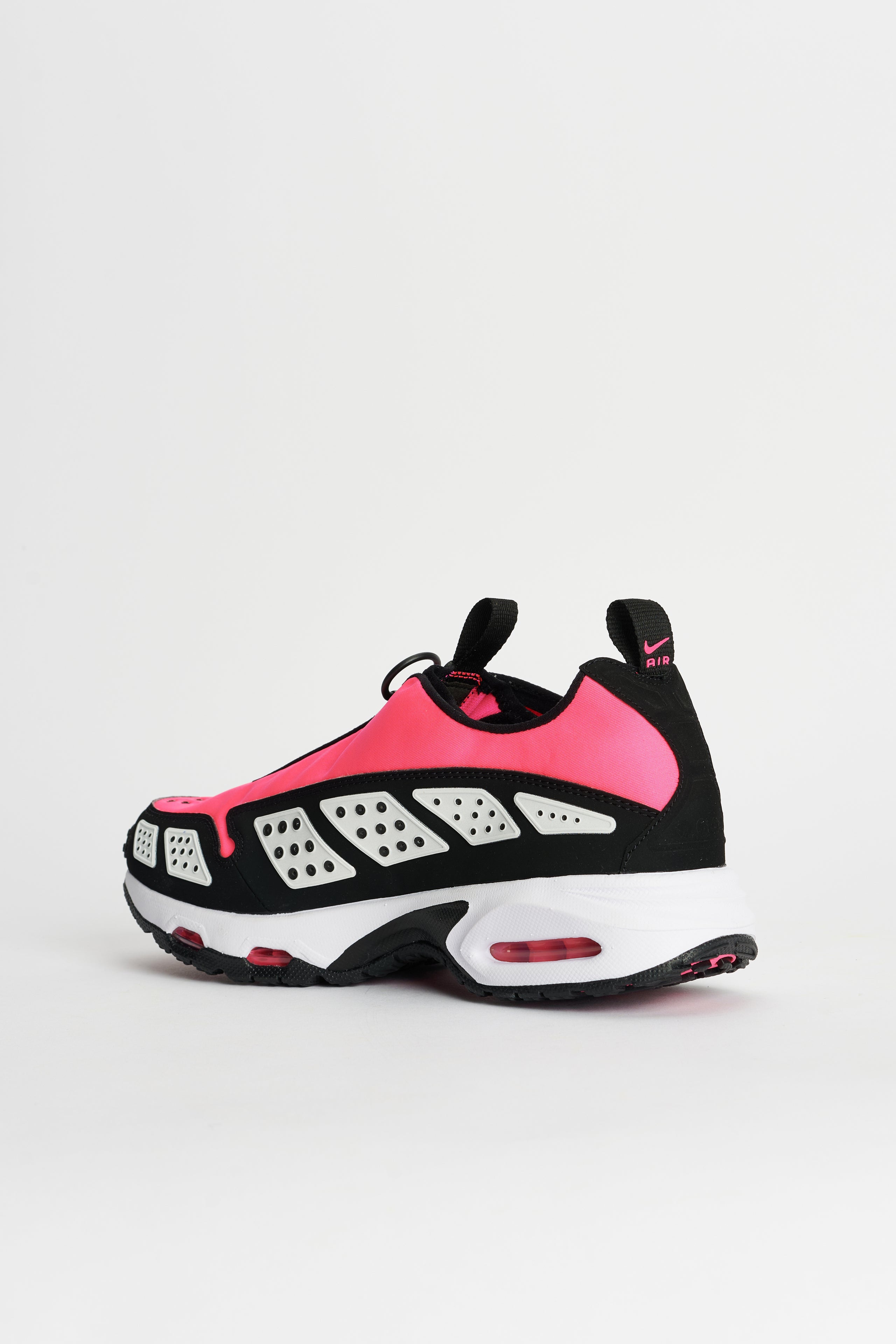 Nike W’s Air Max SNDR Hyper Pink / Black