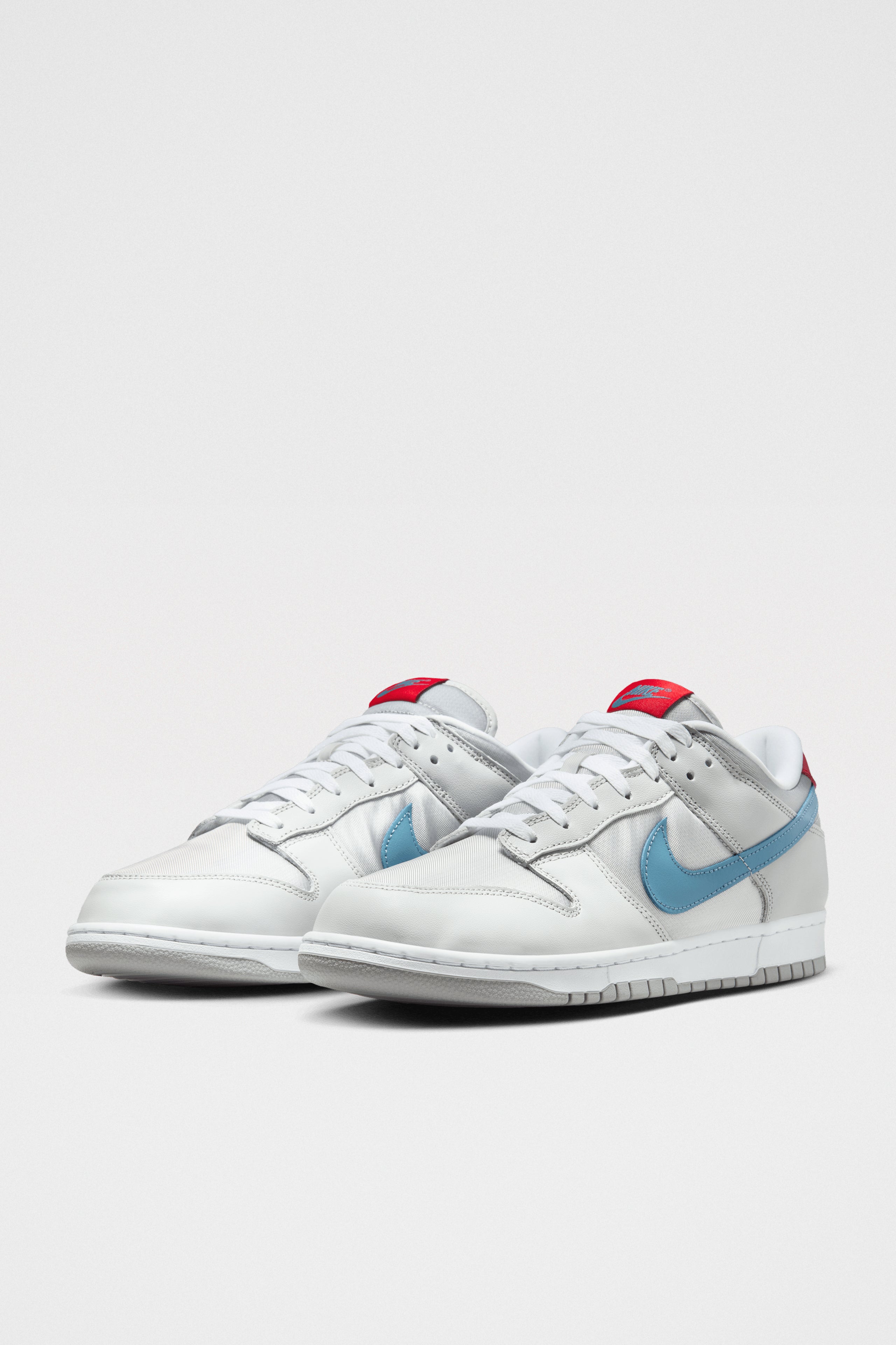 Nike Dunk Low QS Metallic Silver / Aegean Storm