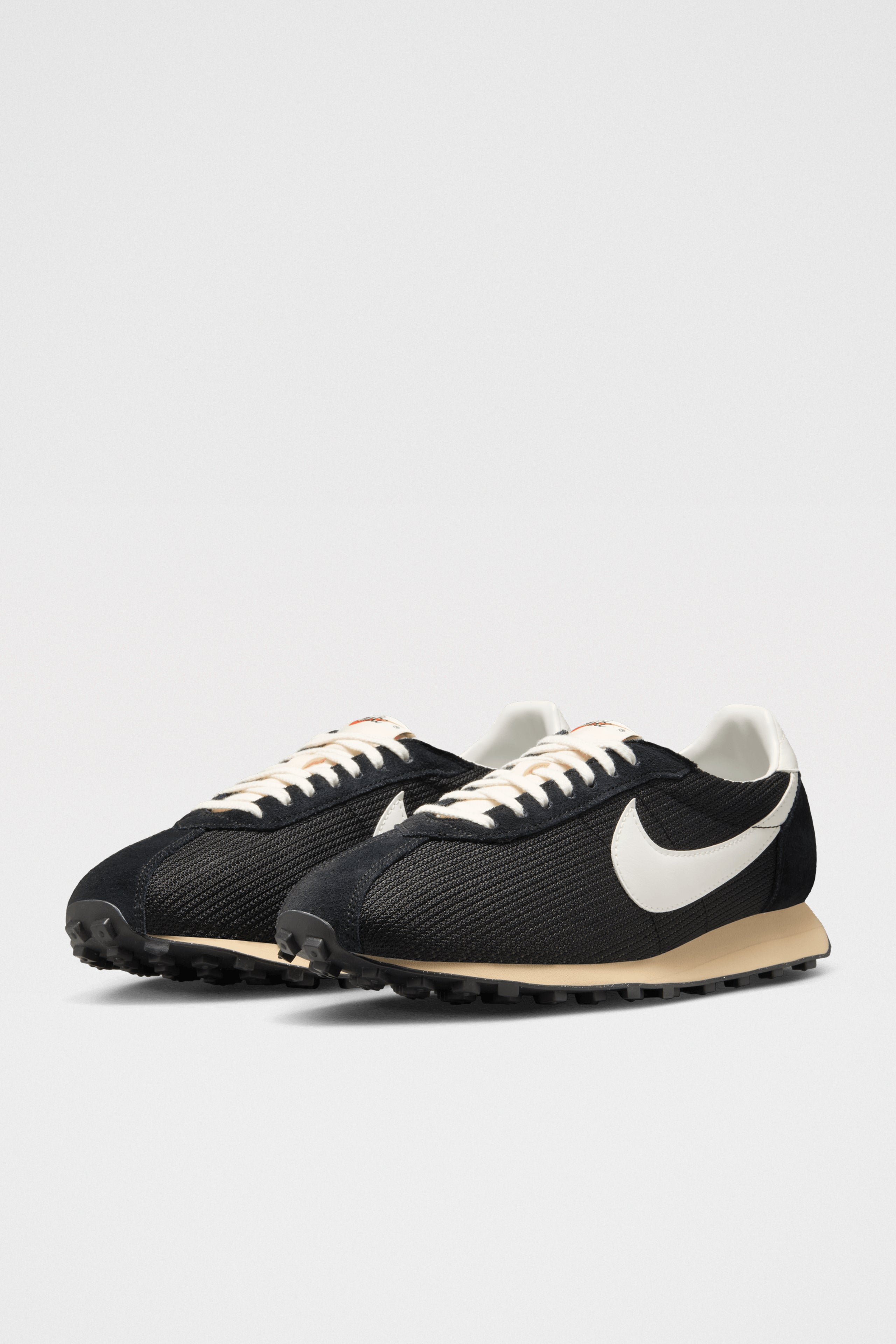 Nike LD-1000 Black / Sail