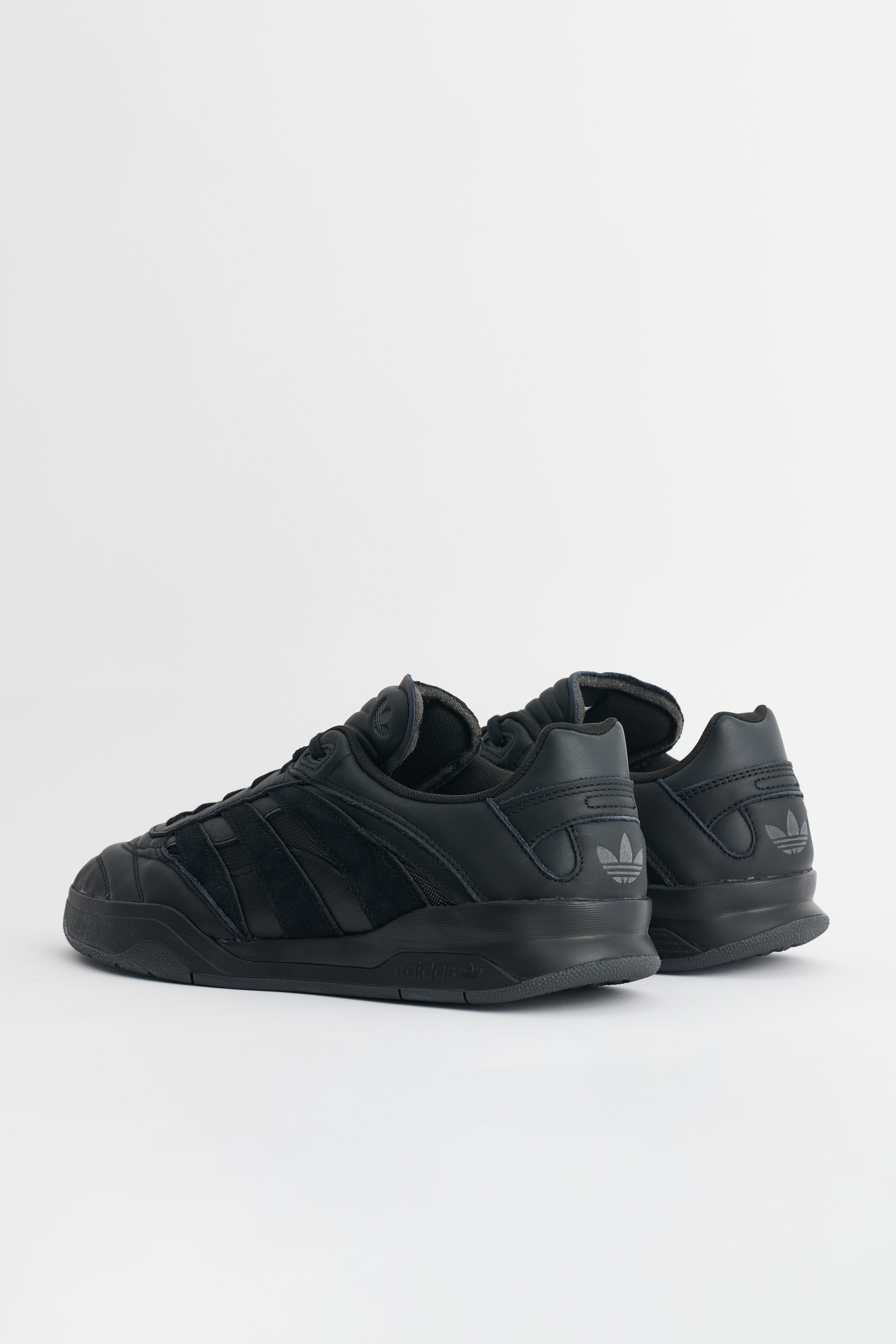 adidas Originals Predator Mundial Black Reflective – Très Bien