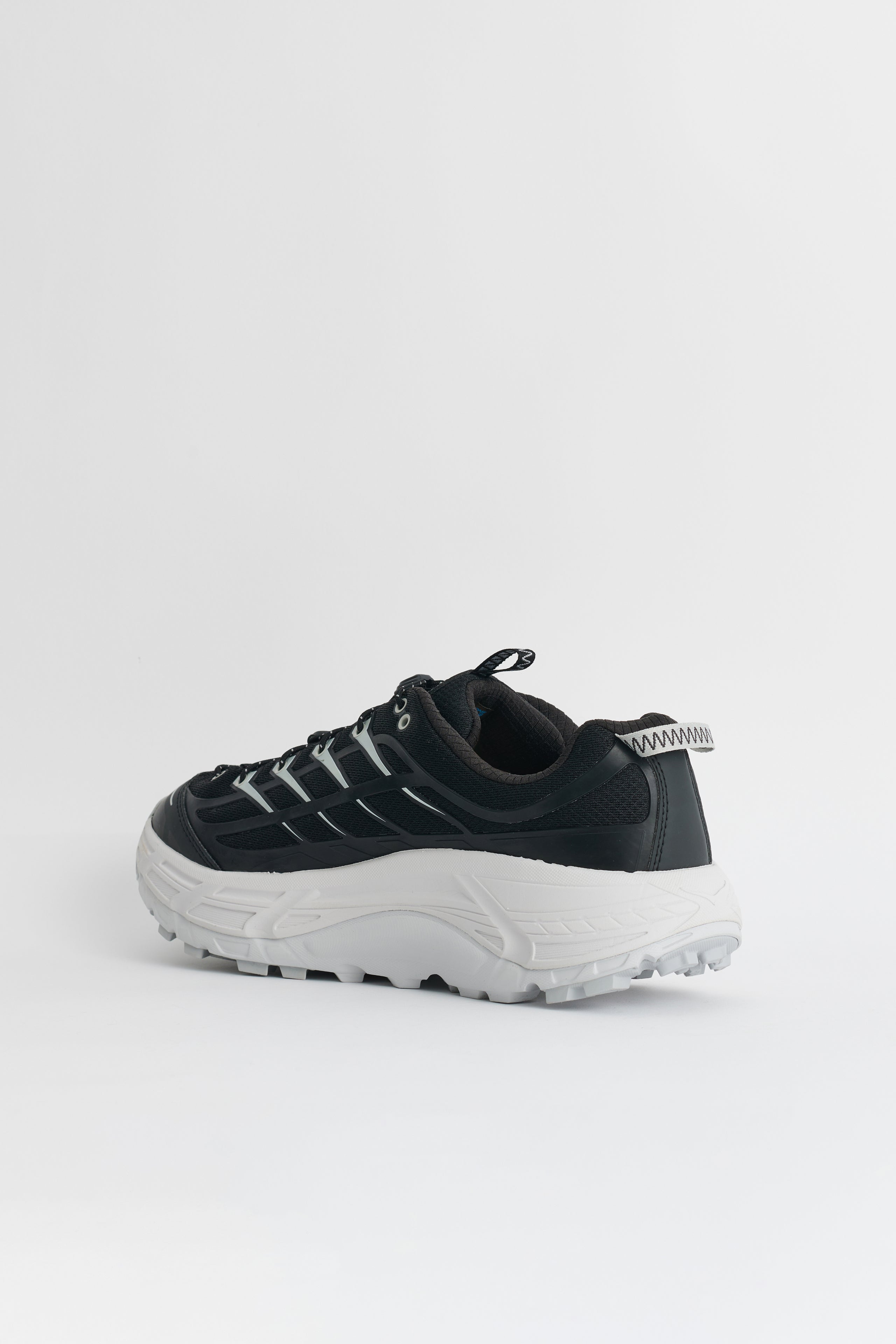 HOKA ONE ONE U Mafate Three2 Black / Cosmic Grey