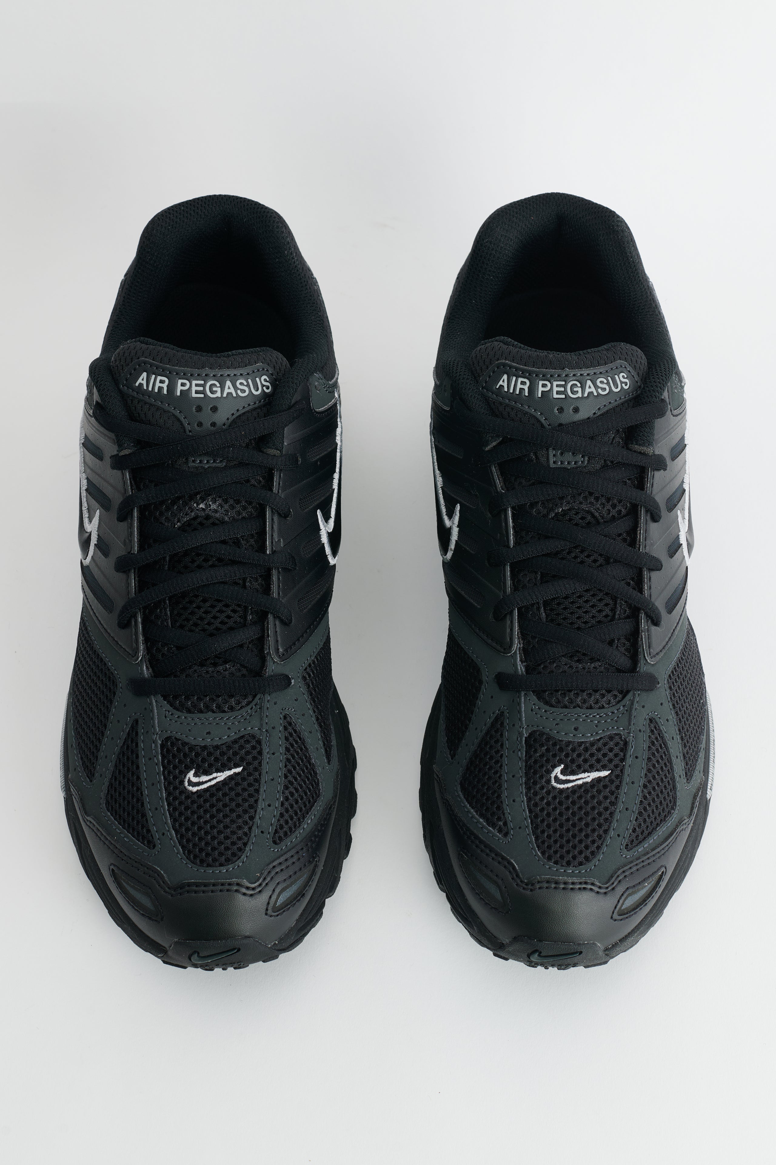 Nike Air Pegasus 2005 Black / Metallic Silver