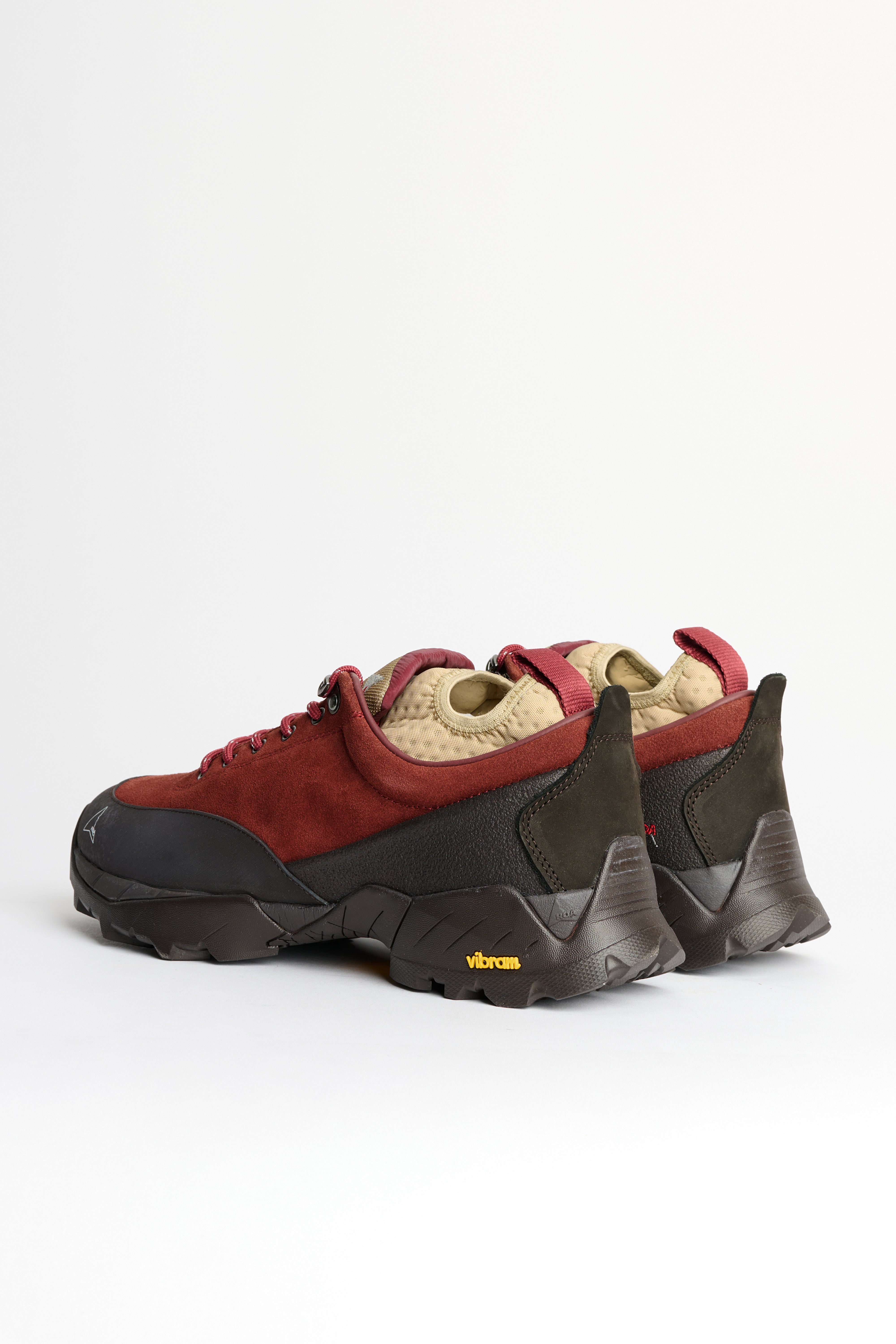 ROA Neal Syrah Black - Main Image