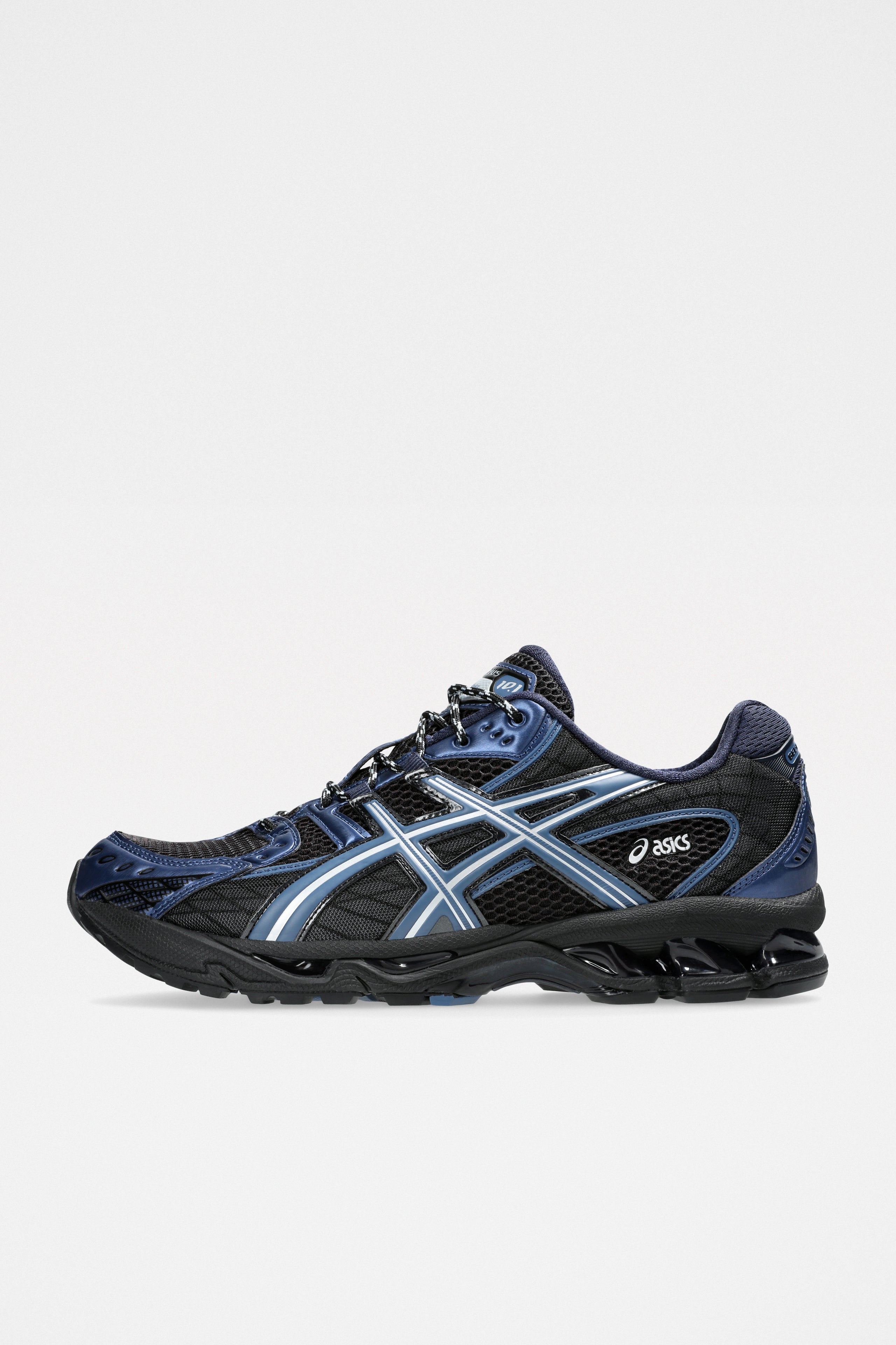 Asics Gel-Nimbus 10.1 Black / Grand Shark