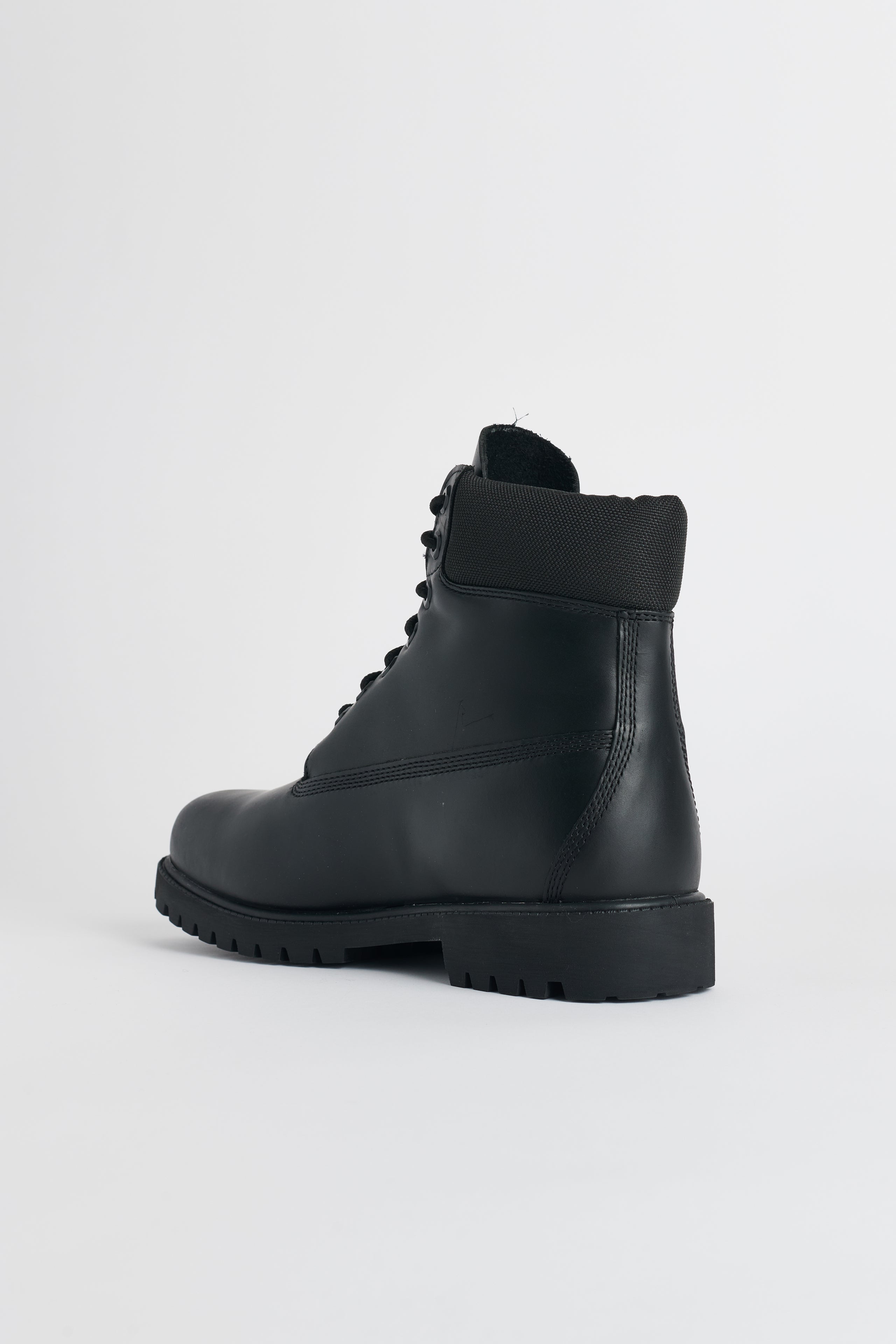 Timberland Heritage 6 Inch Lace Up Waterproof Boot Black