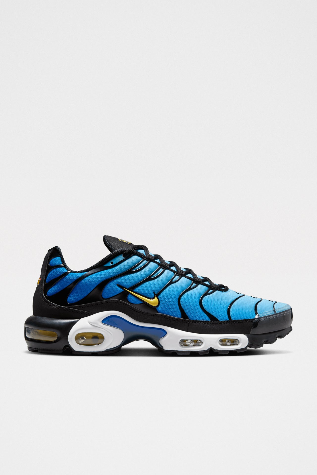 Nike Air Max Plus OG Black / Chamois / Sky Blue