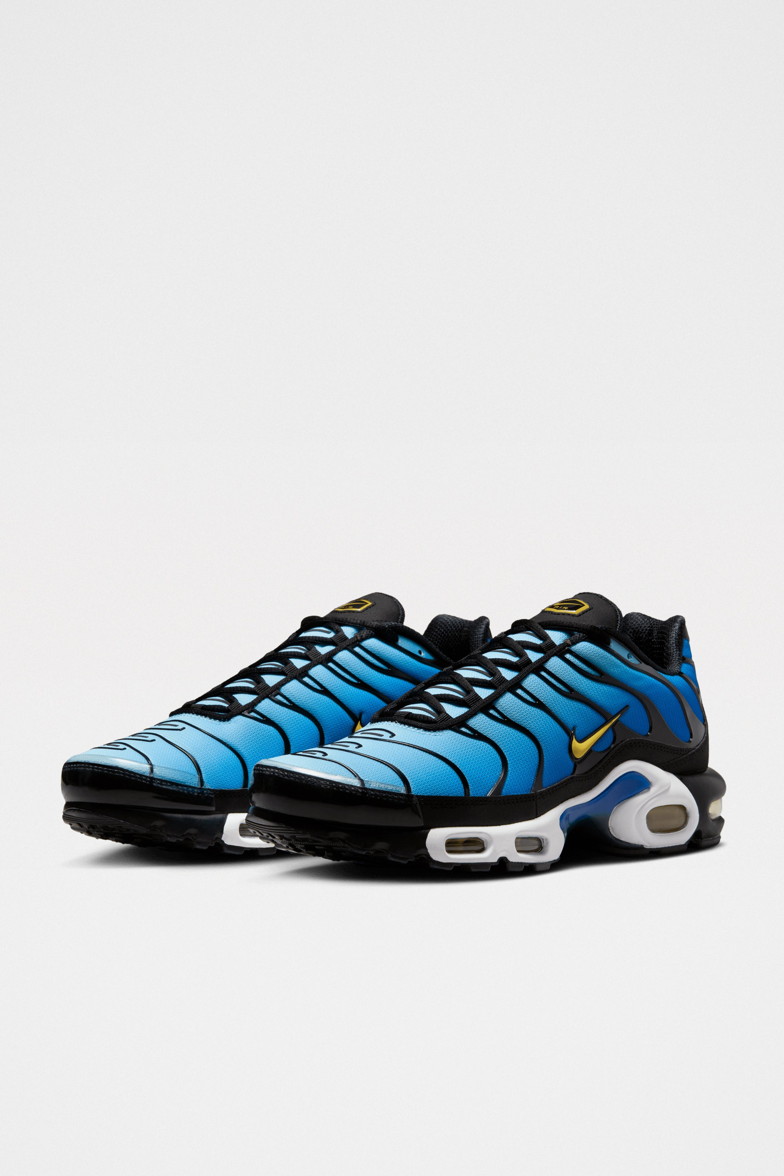 Nike Air Max Plus OG Black / Chamois / Sky Blue