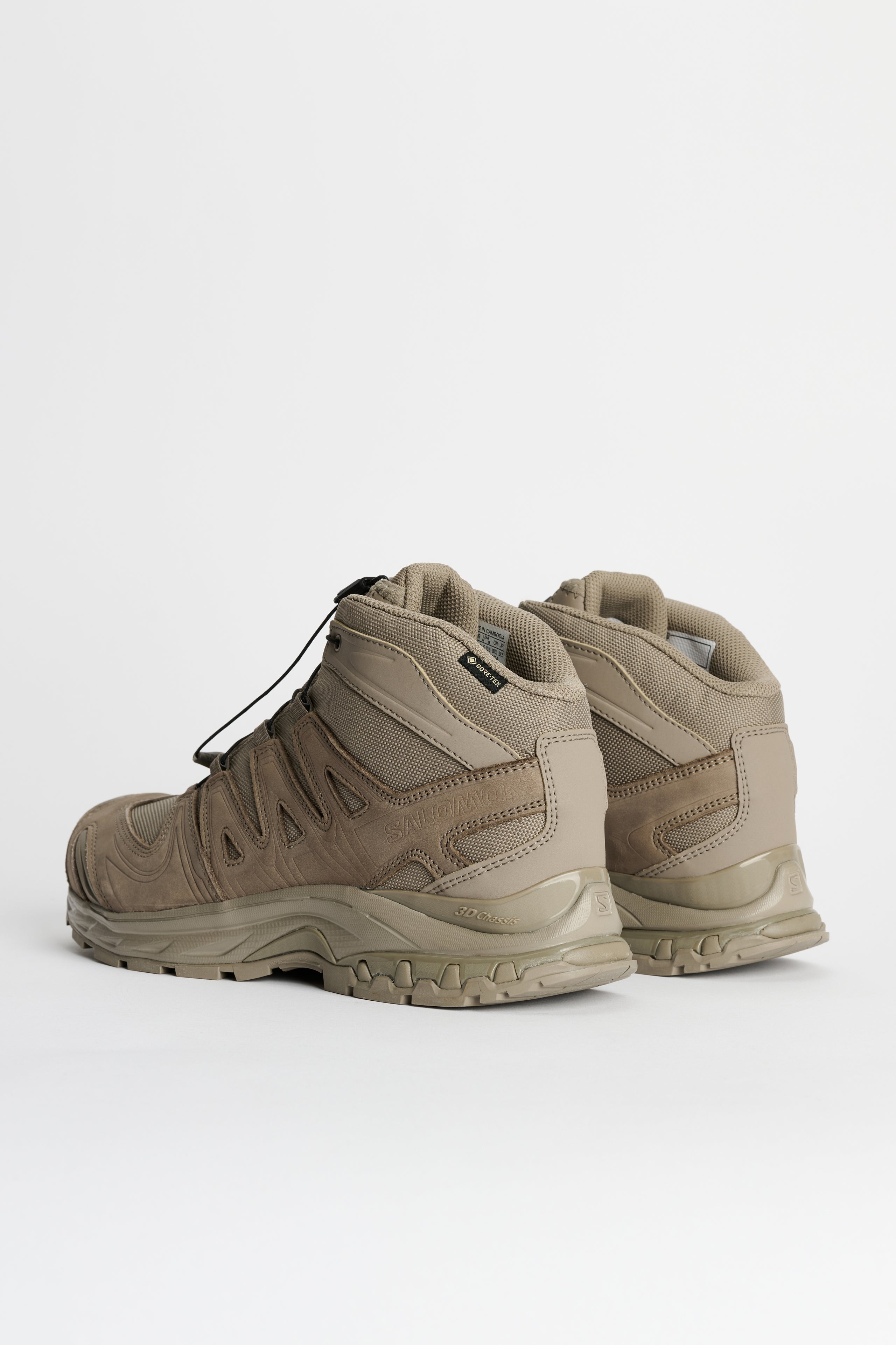 RIER x Salomon XA Mid GTX Trekking Boots Argile