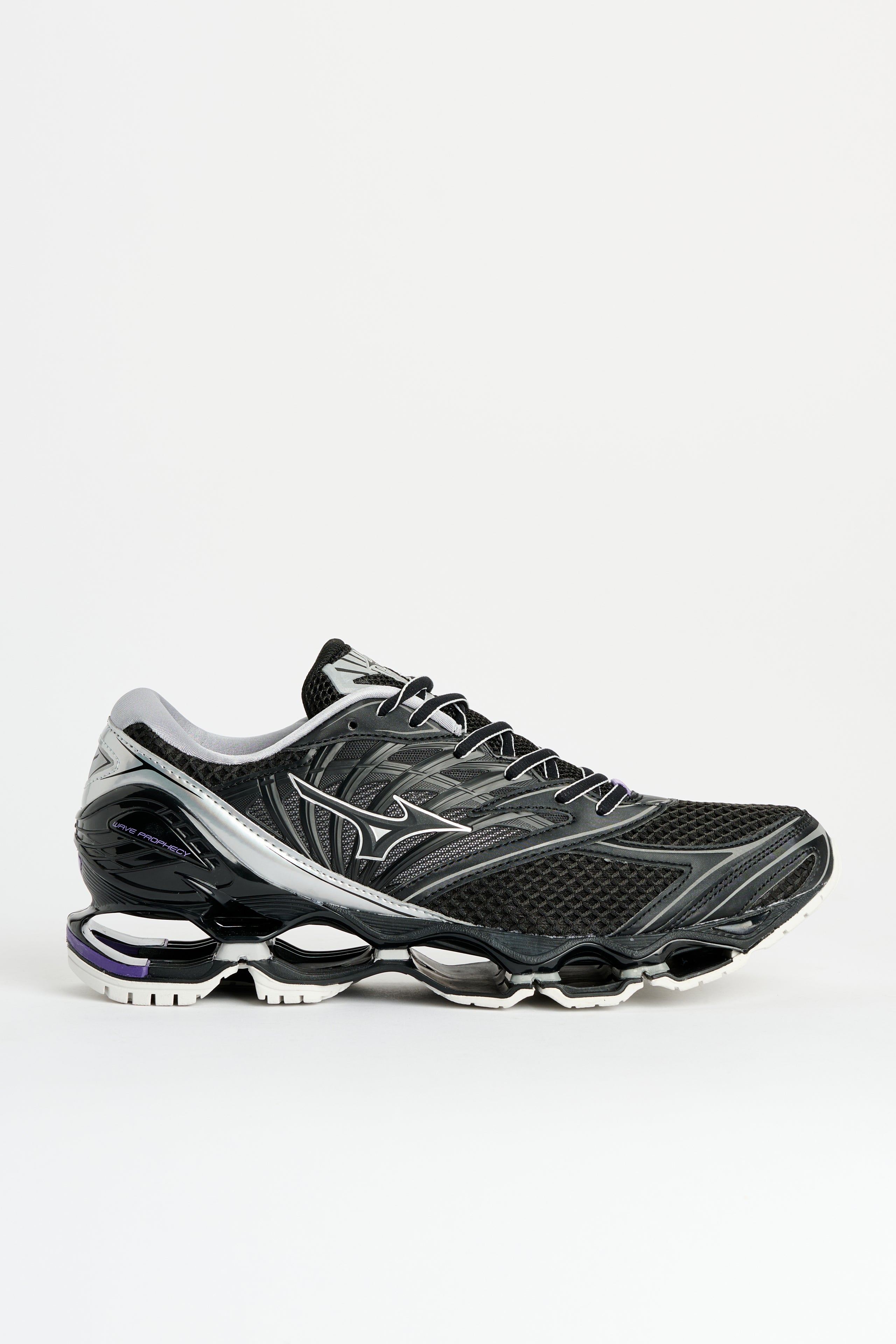 Mizuno Wave Prophecy LS Black / Silver