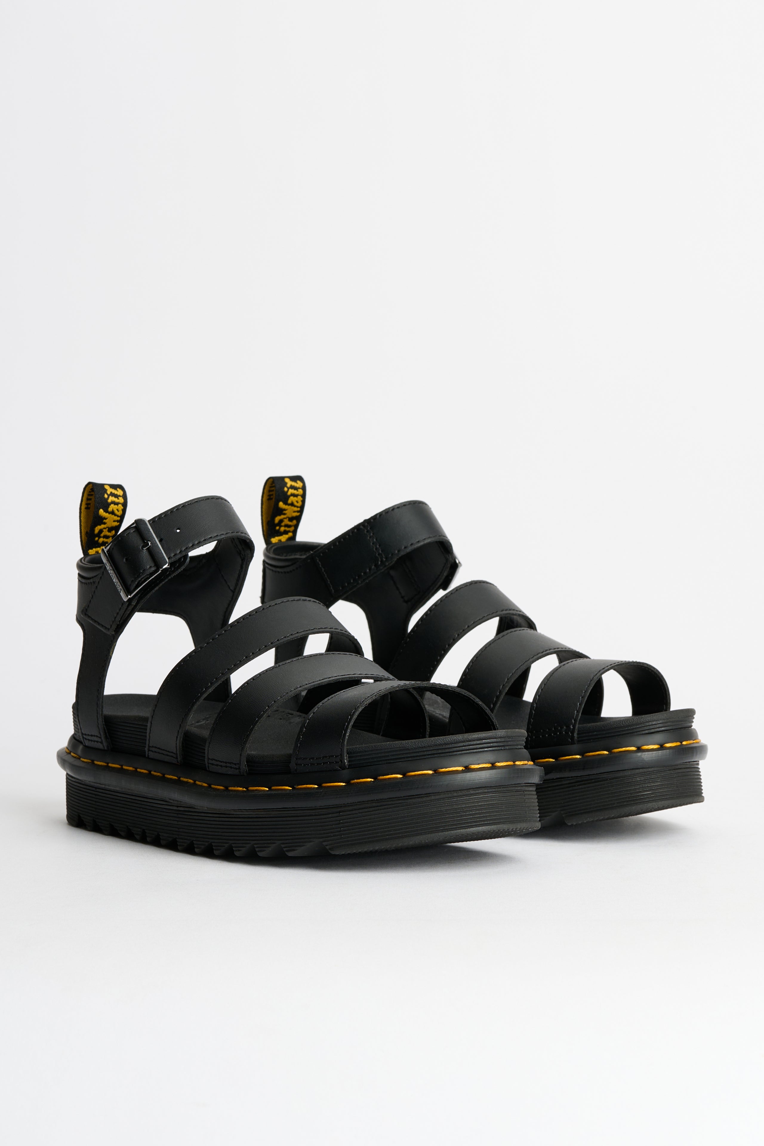 Dr. Martens W’s Blaire Hydro Leather Sandals Black
