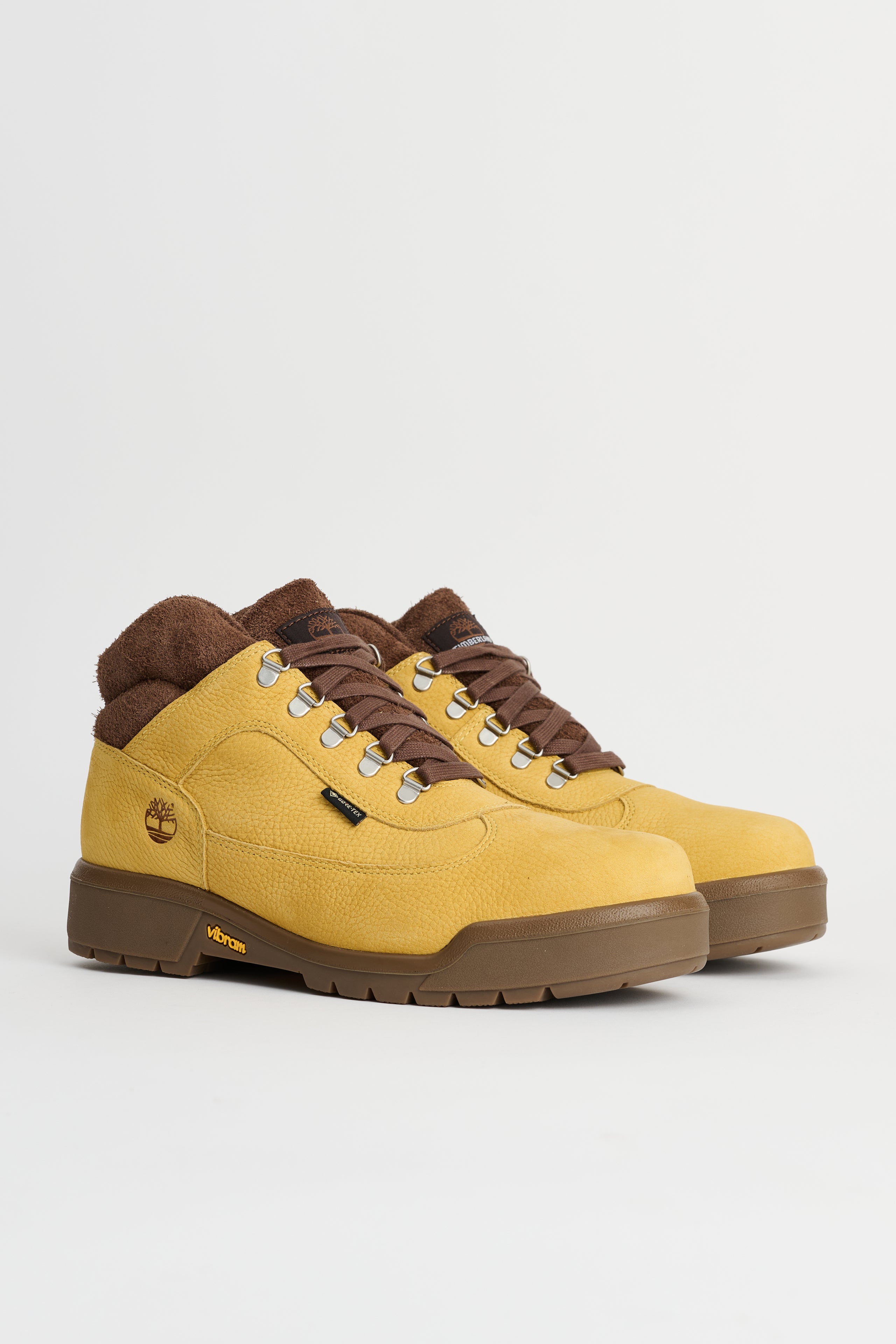 Timberland Field Boot Mid Lace Up GTX Boot Gold Nubuck