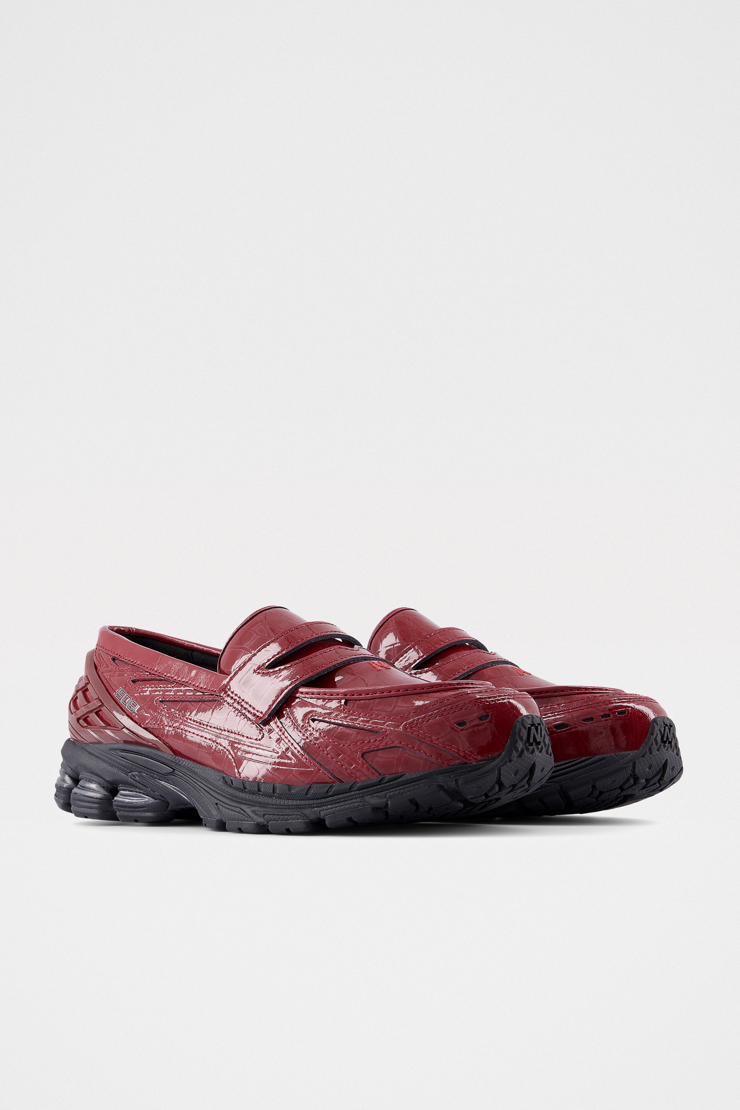 New Balance 1906 Loafer Monarch Burgundy Croc