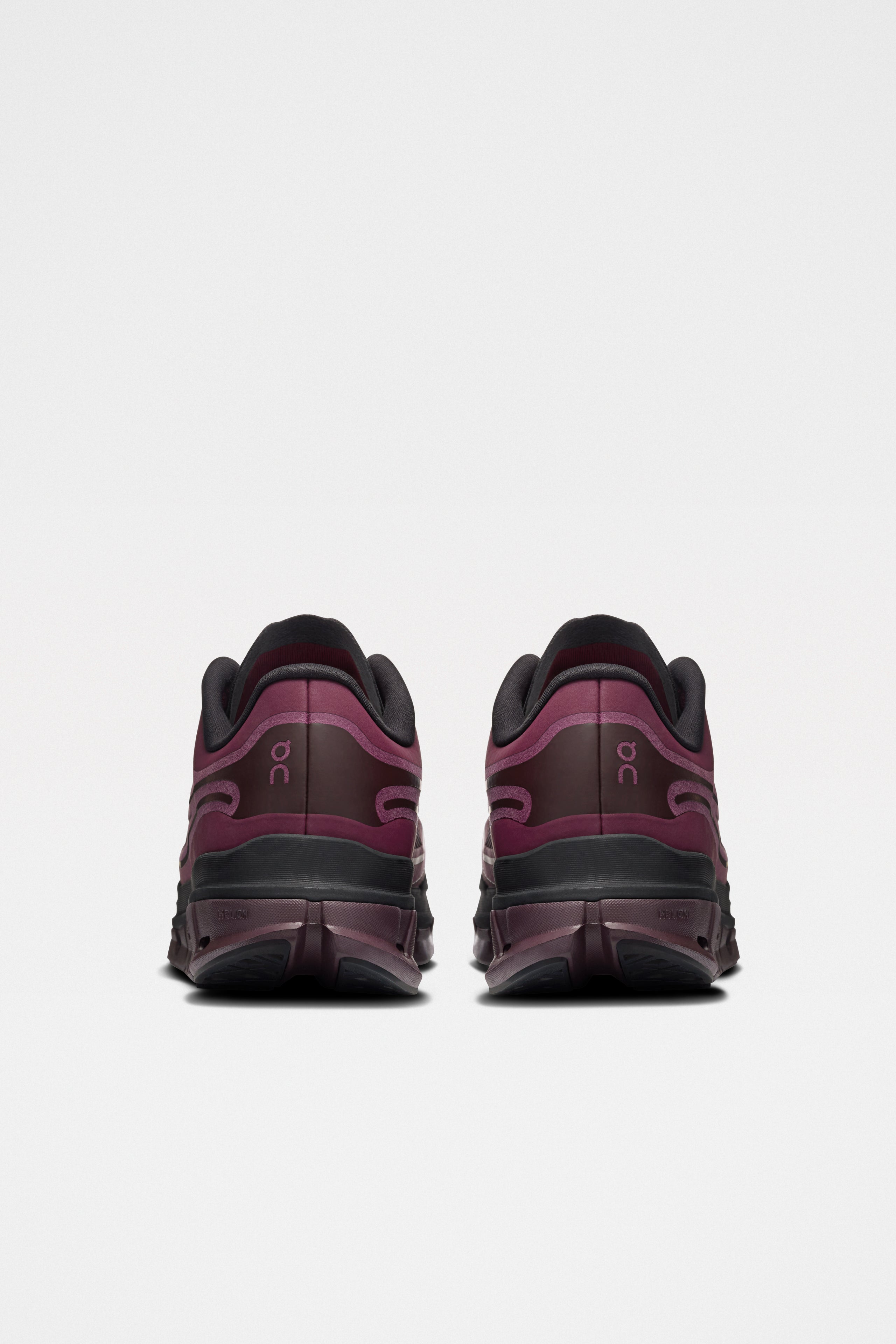 On Cloudflow 5 Ad Fig / Mulberry