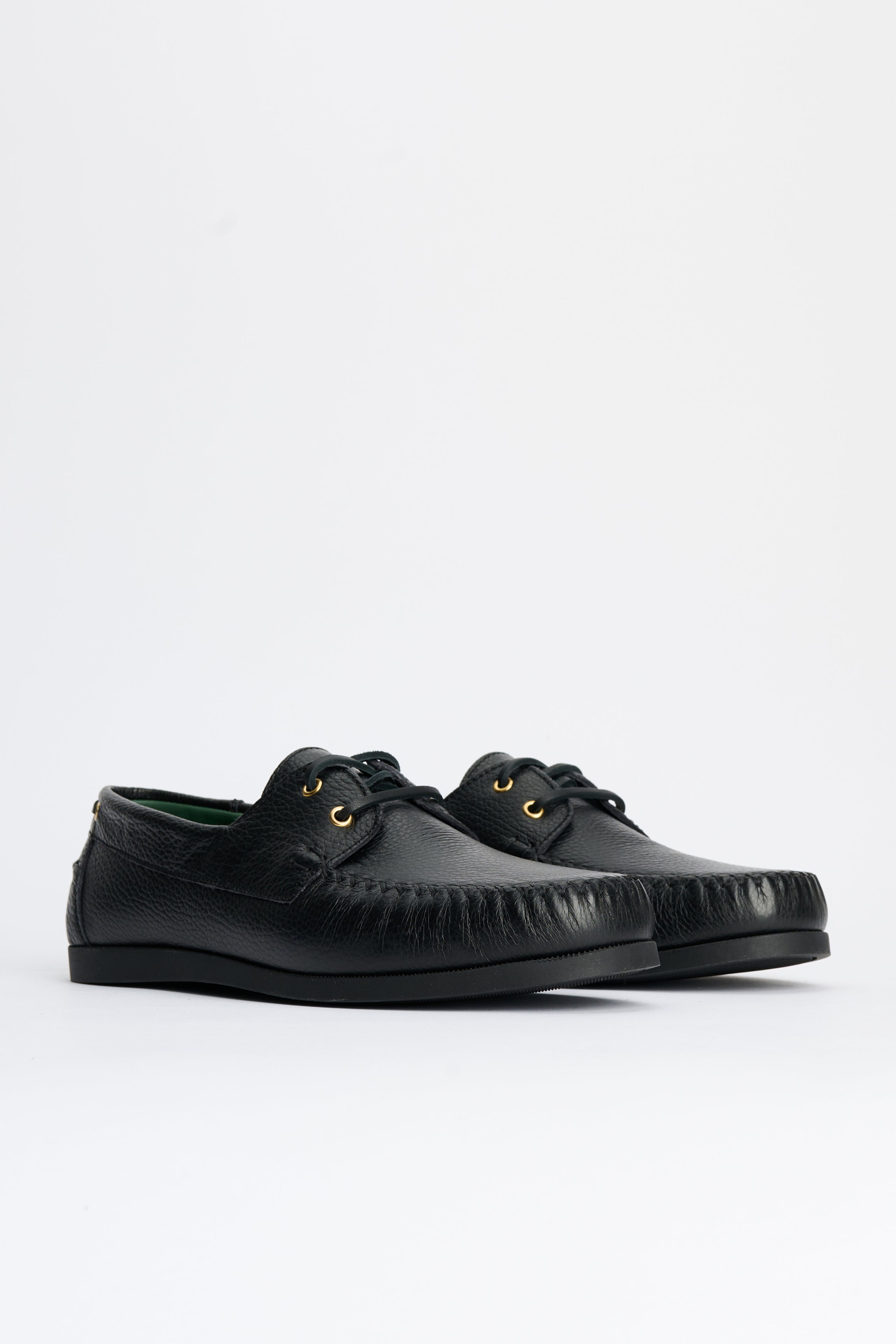 VINNY’s Boatman Black