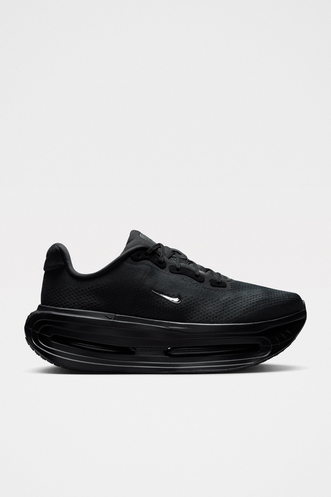 Nike Vomero Premium SP Black / White