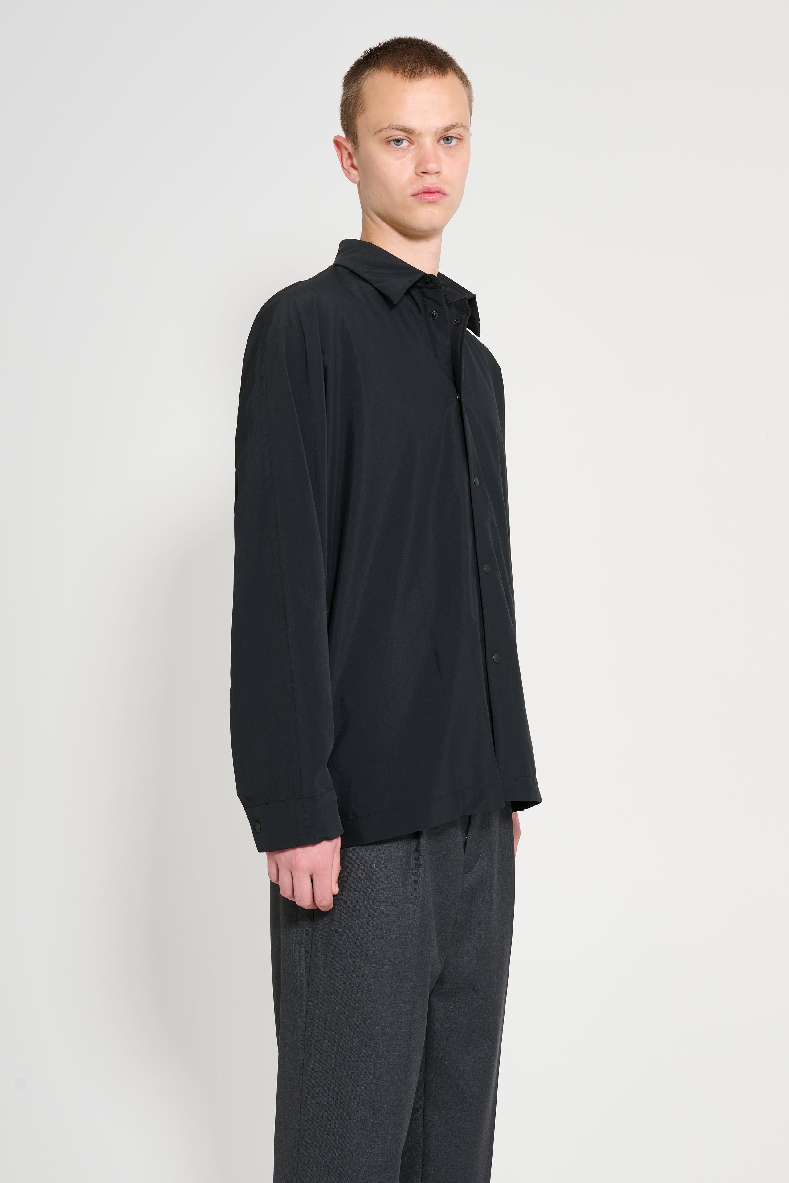 Homme Plissé Issey Miyake Verso Shirt Black