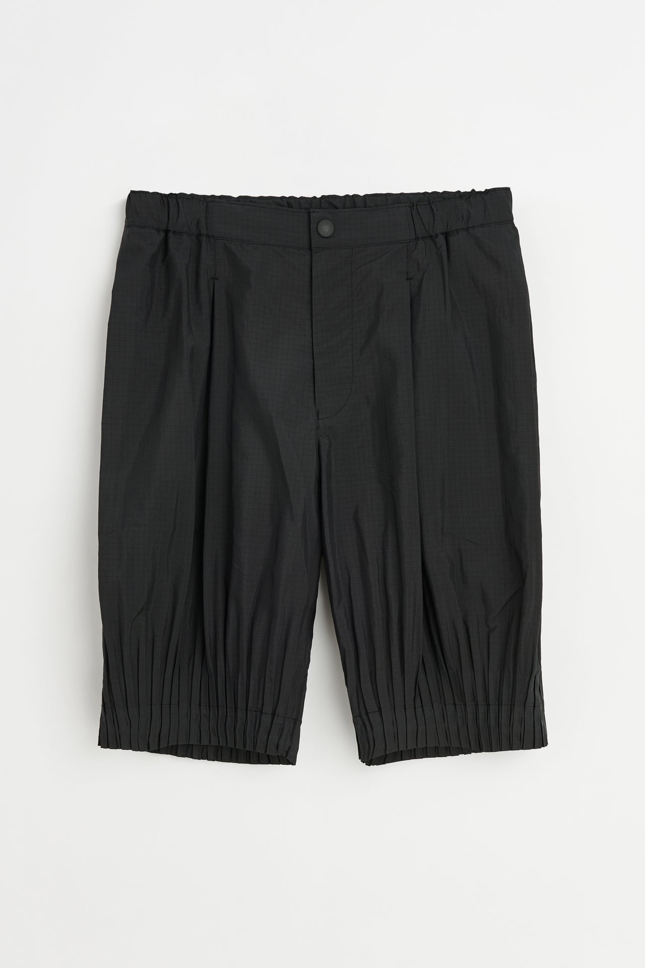 Homme Plissé Issey Miyake Cascade Shorts Black