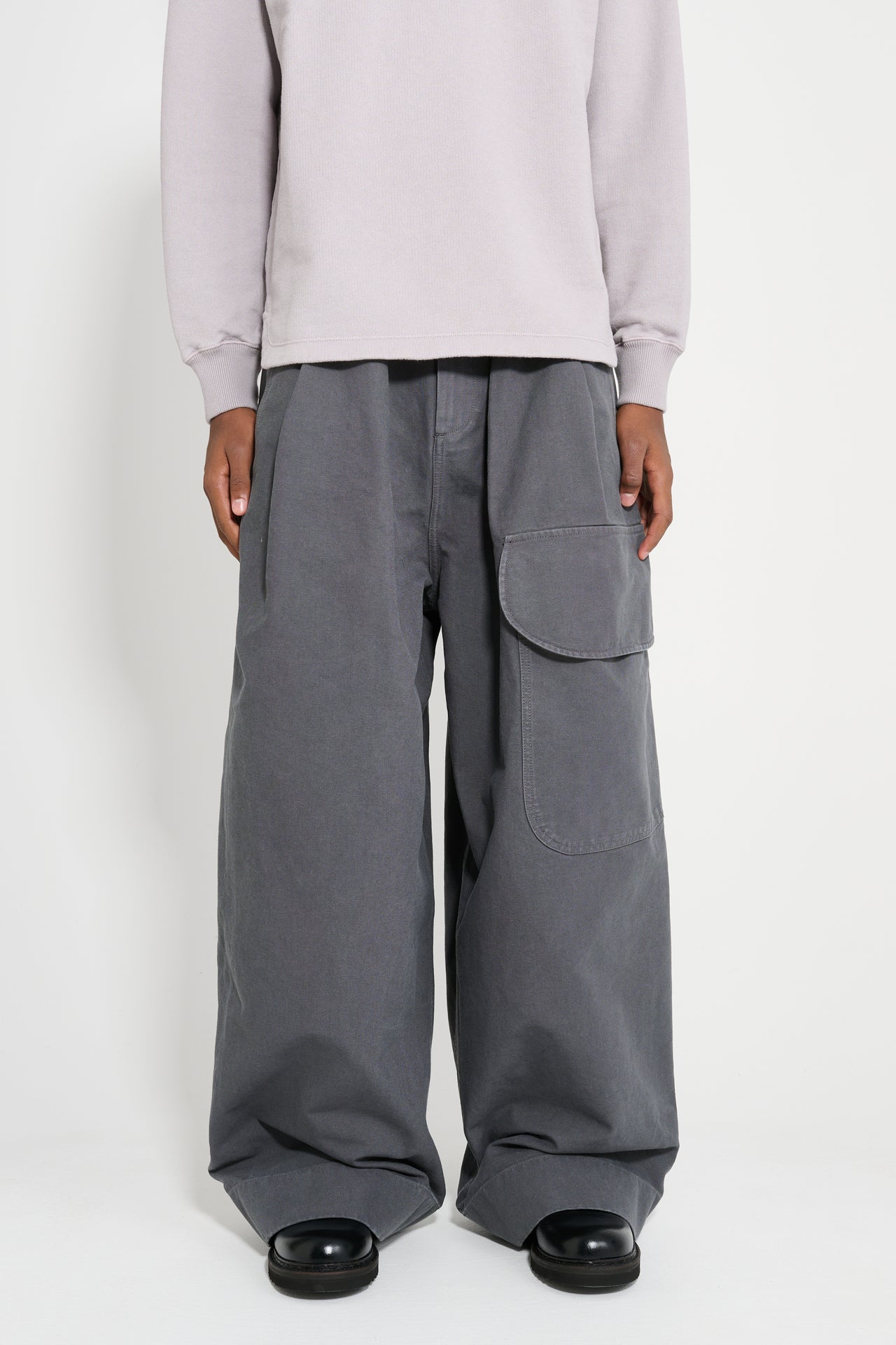 JW Anderson Relaxed Cargo Trousers Grey