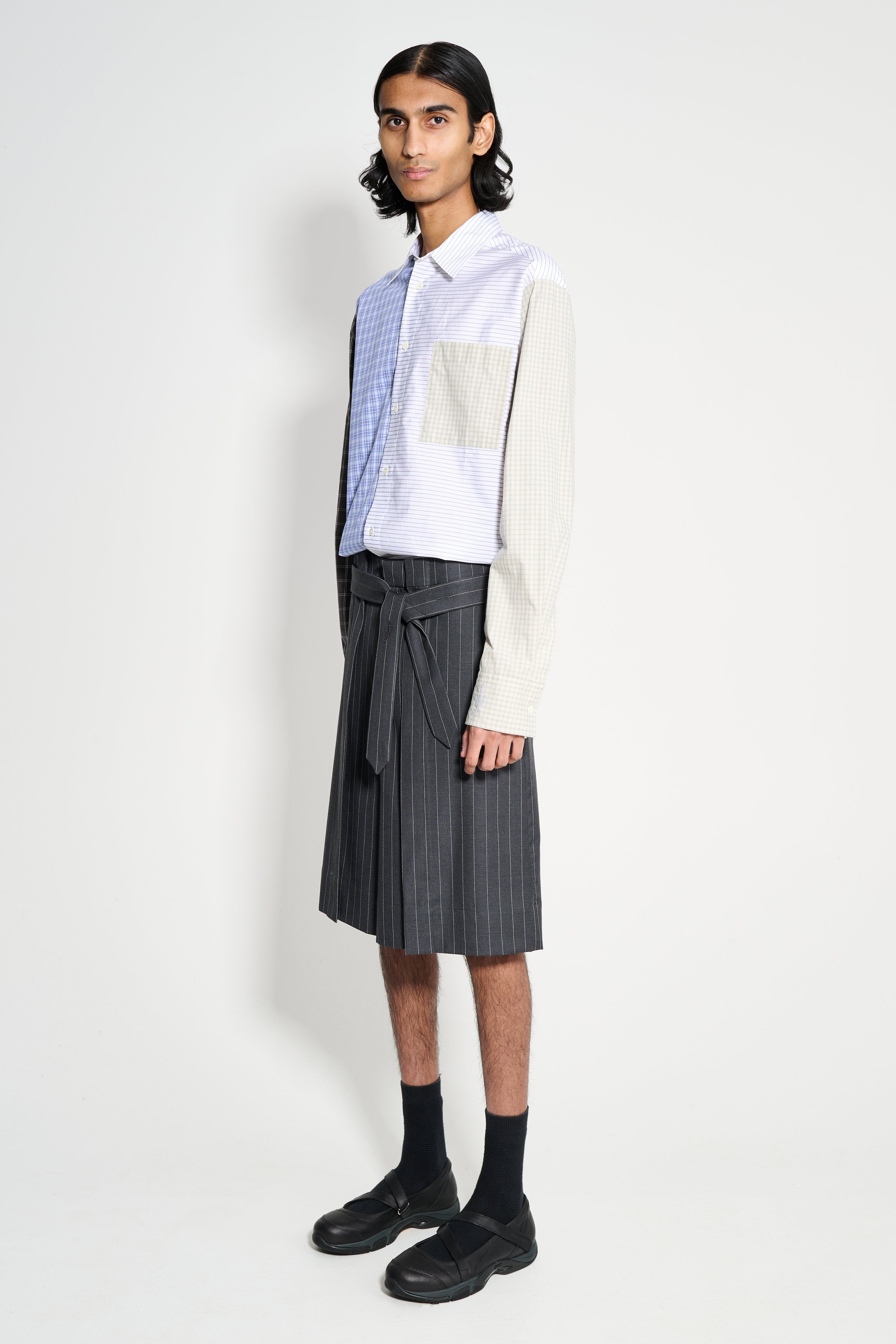 JW Anderson Folded Front Pleat Shorts Mid Grey Melange