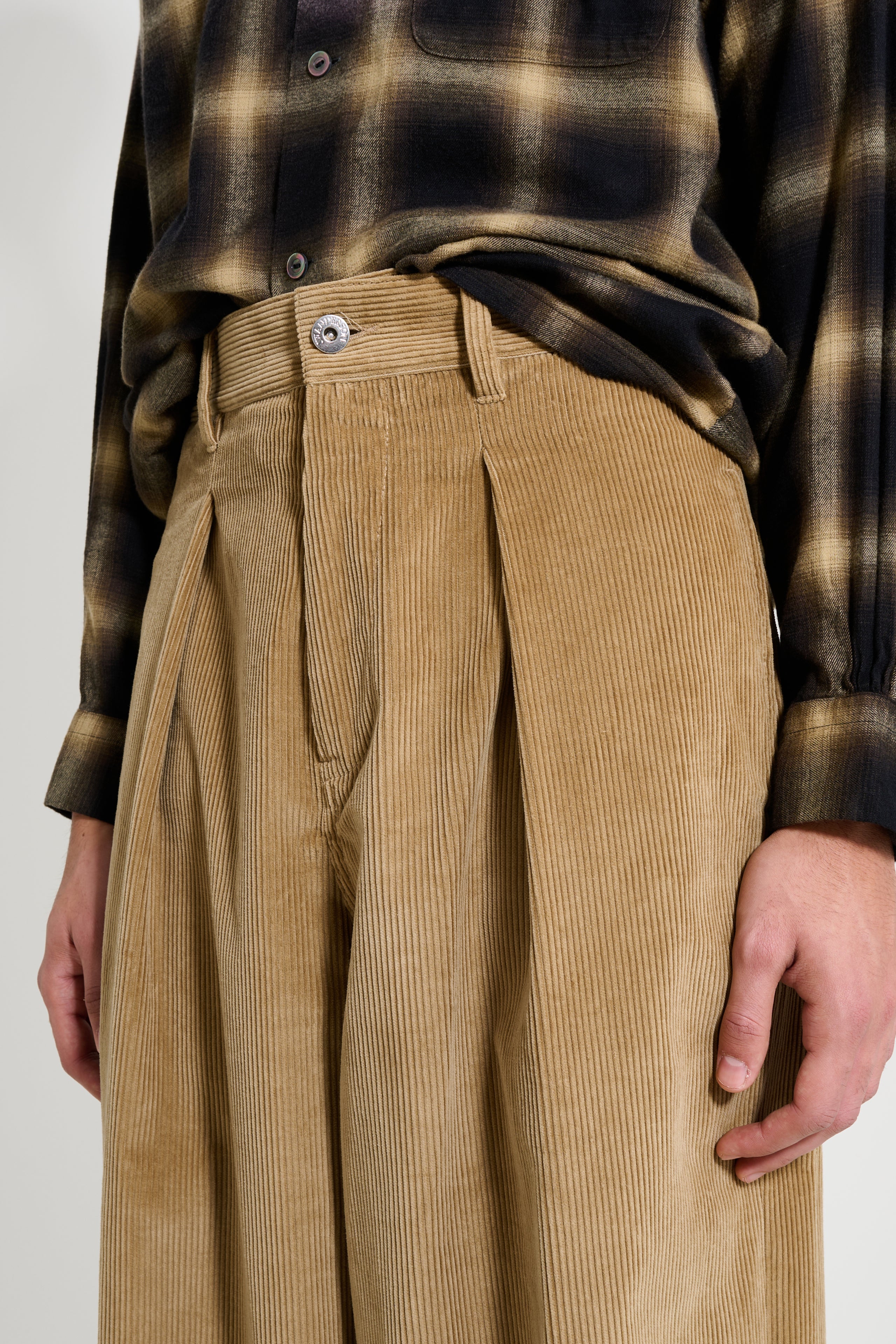 JW Anderson Single Pleat Trouser Biscuit