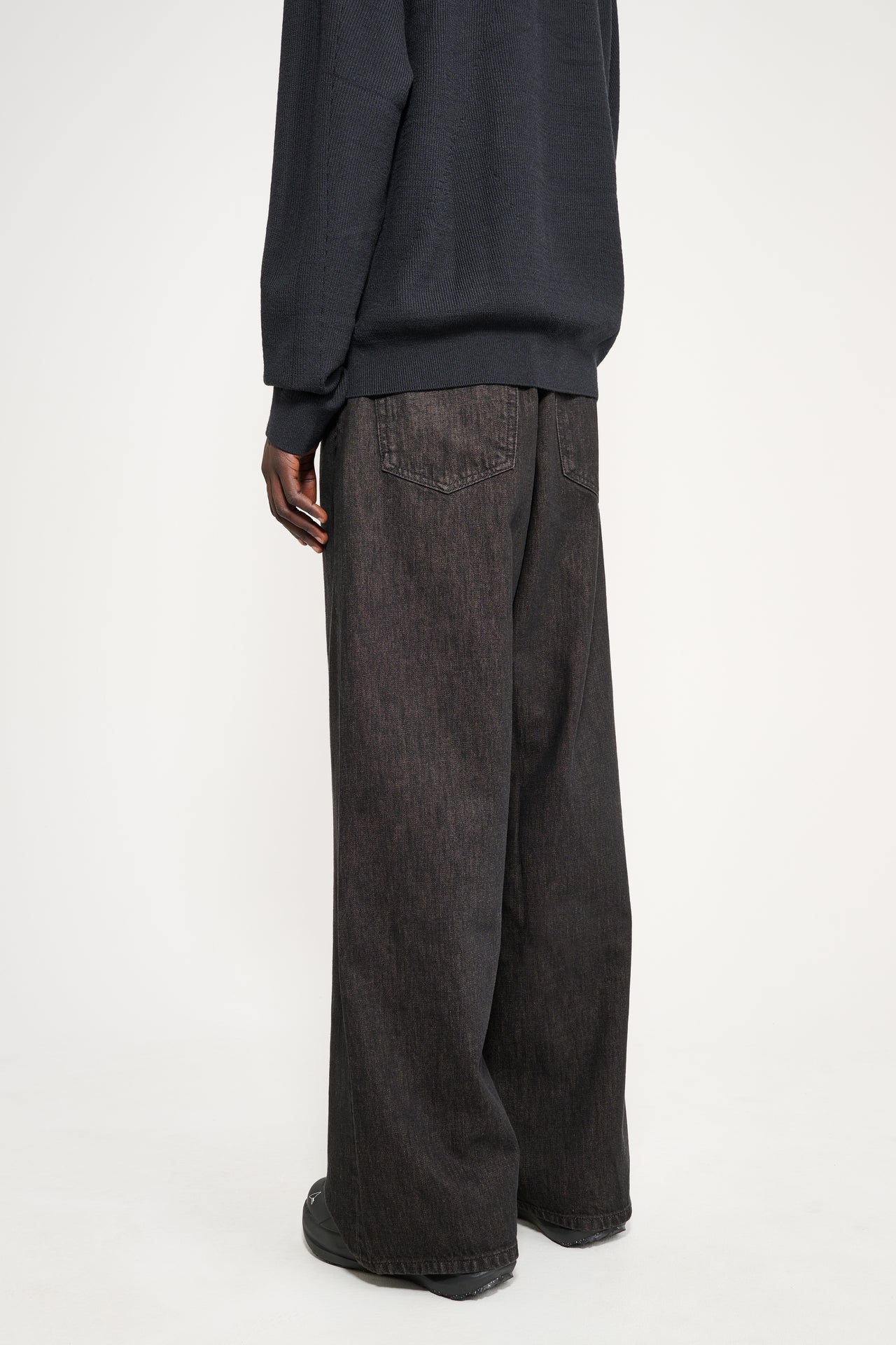 Jeanerica Brera Brown Black