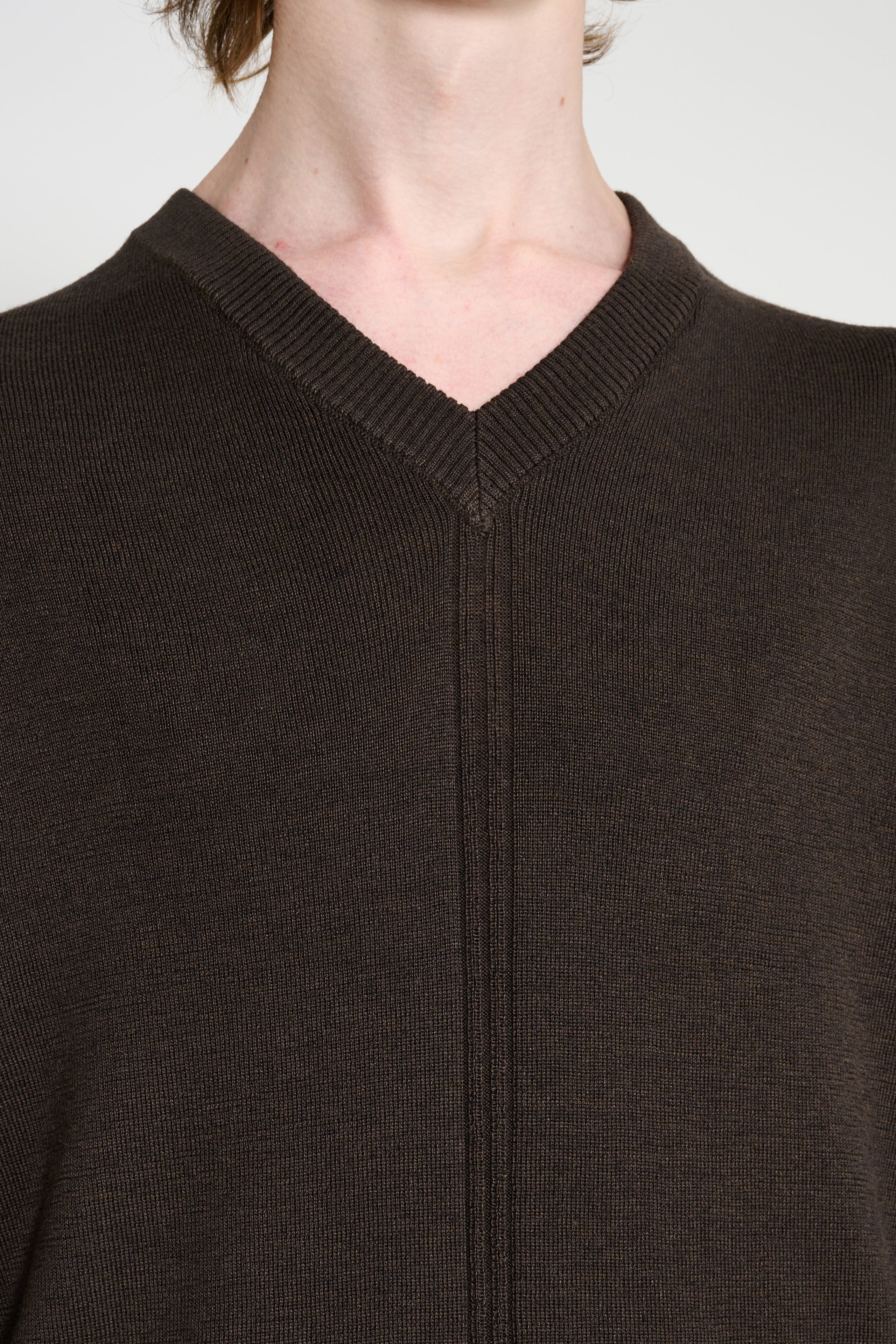 Lemaire V Neck Sweater Dark Cacao