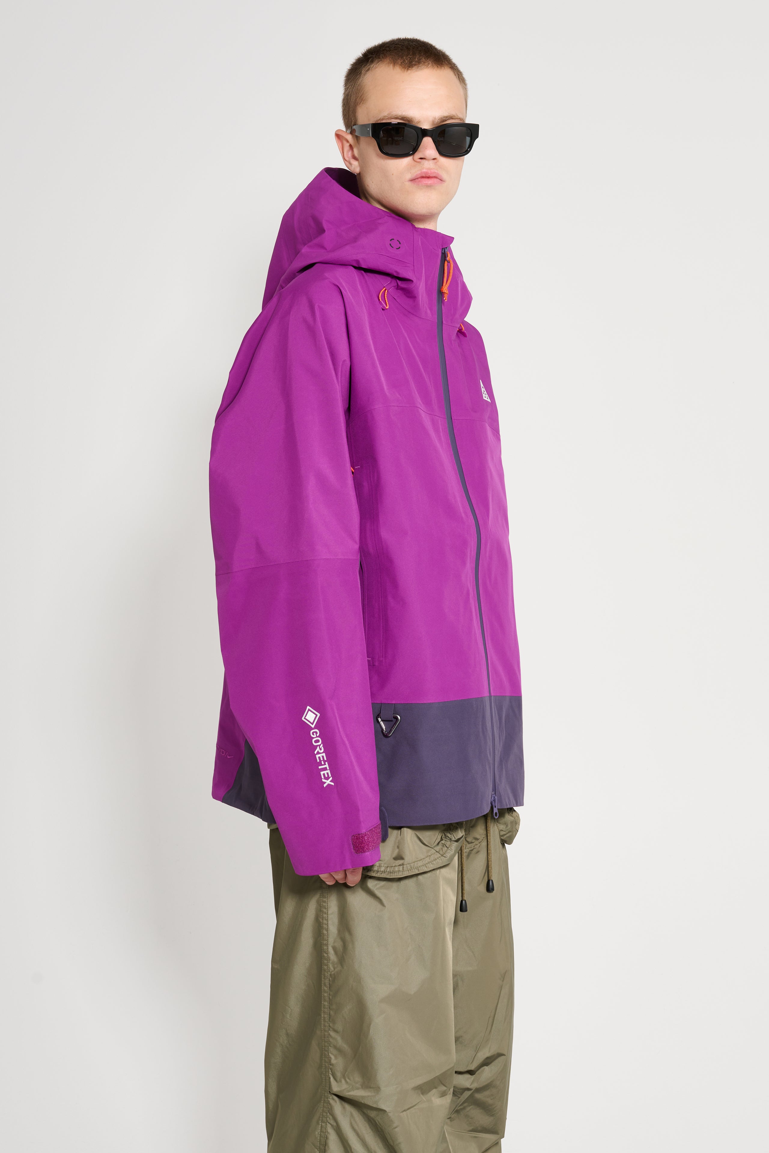 Nike ACG Misery Ridge Jacket Gore Bold Berry / Dark Raisin