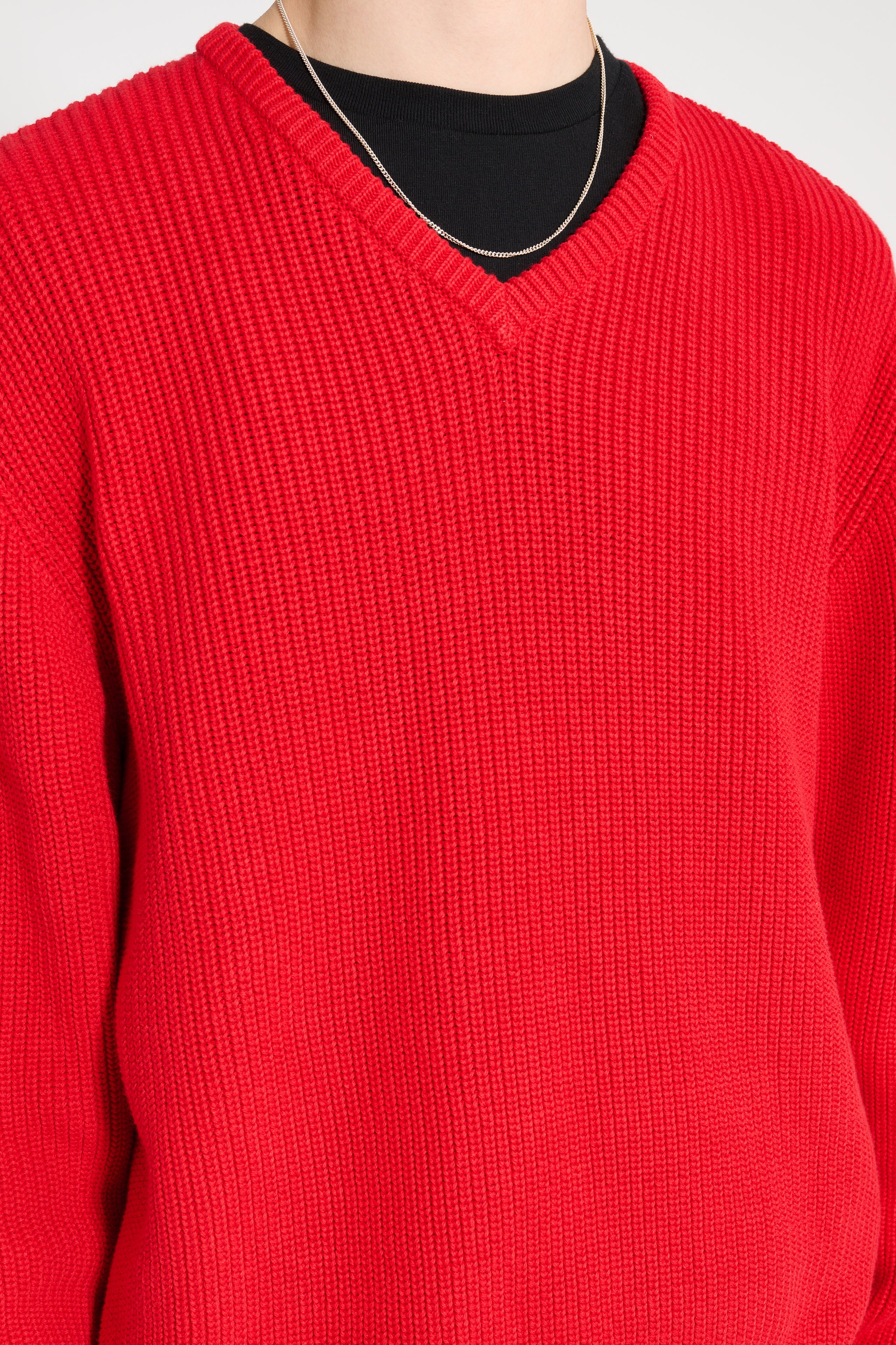 Noah V-Neck Shaker Stitch Sweater Red