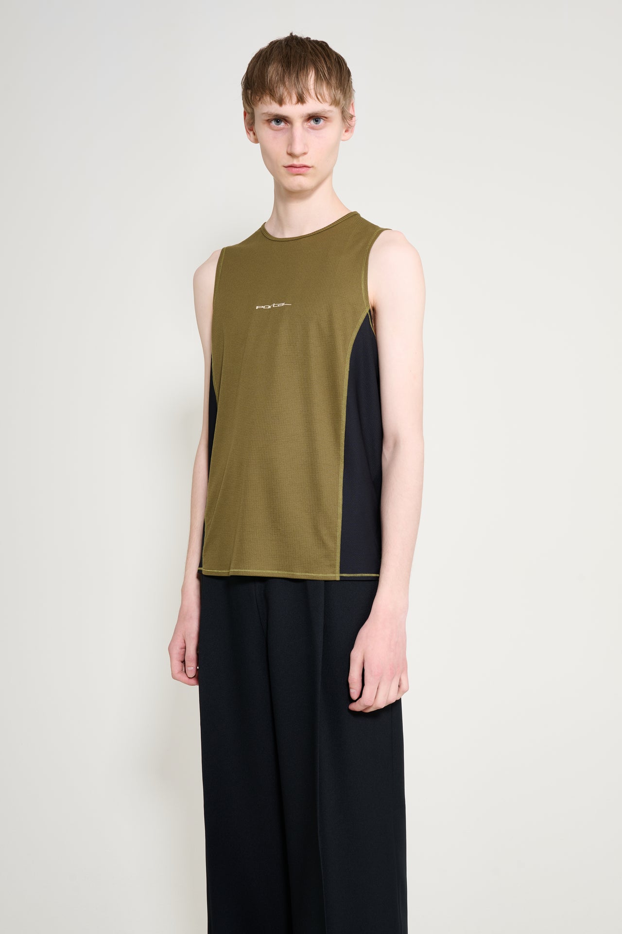 Portal Range Light Tank Dark Olive / Black Beauty