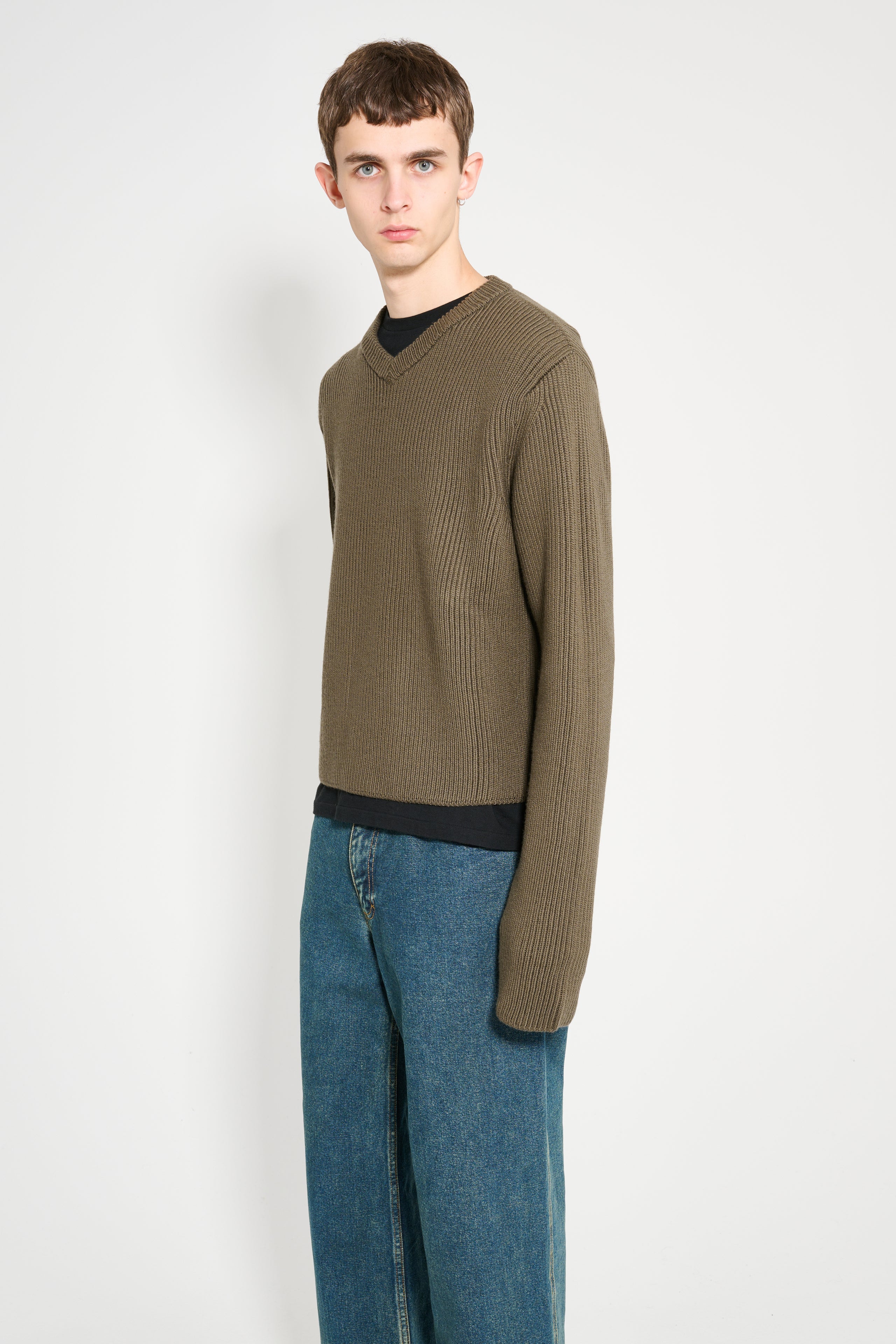 RIER V-Neck Fisherman Rib Wool Castoro