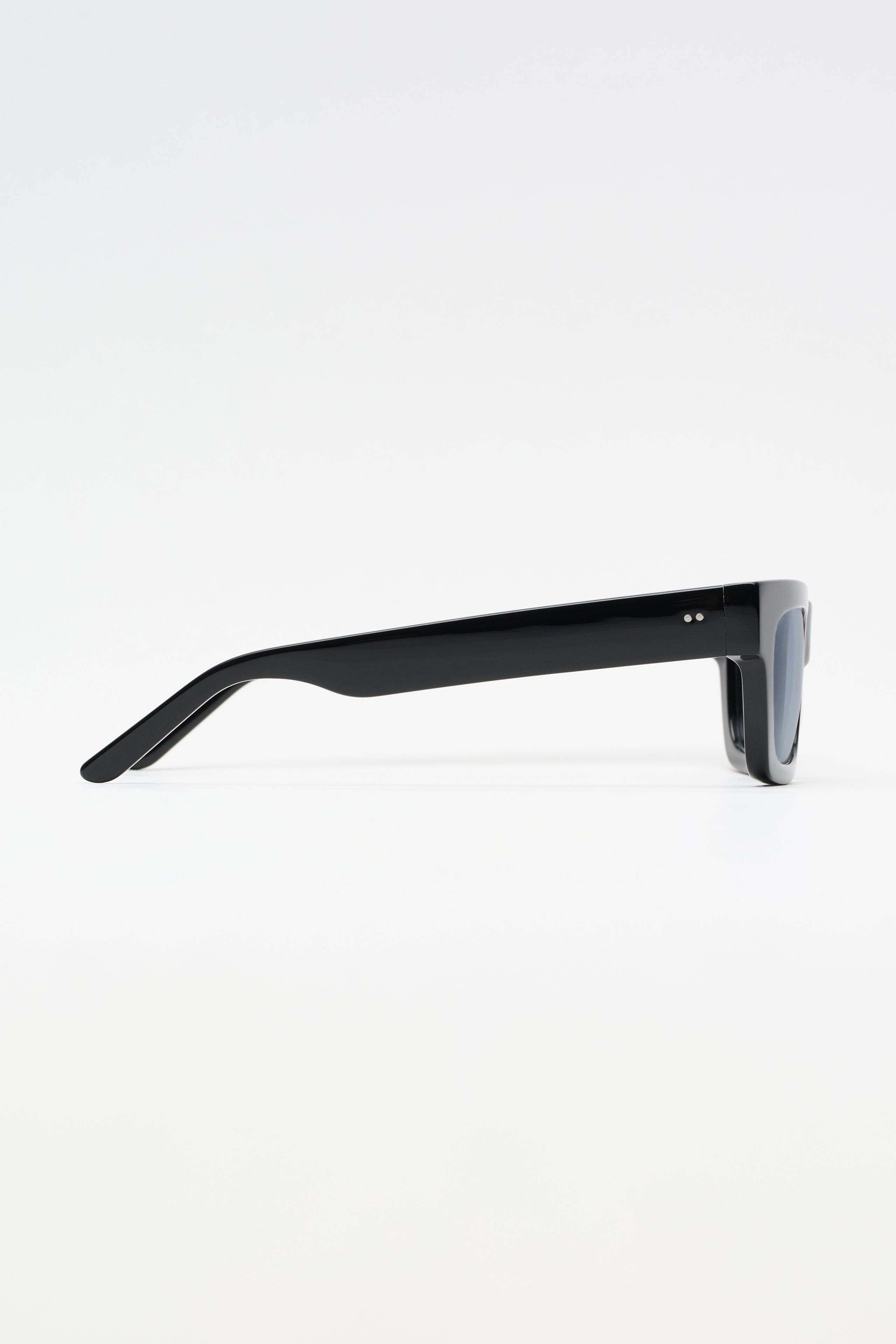 Sun Buddies Greta Black With Blue Lenses