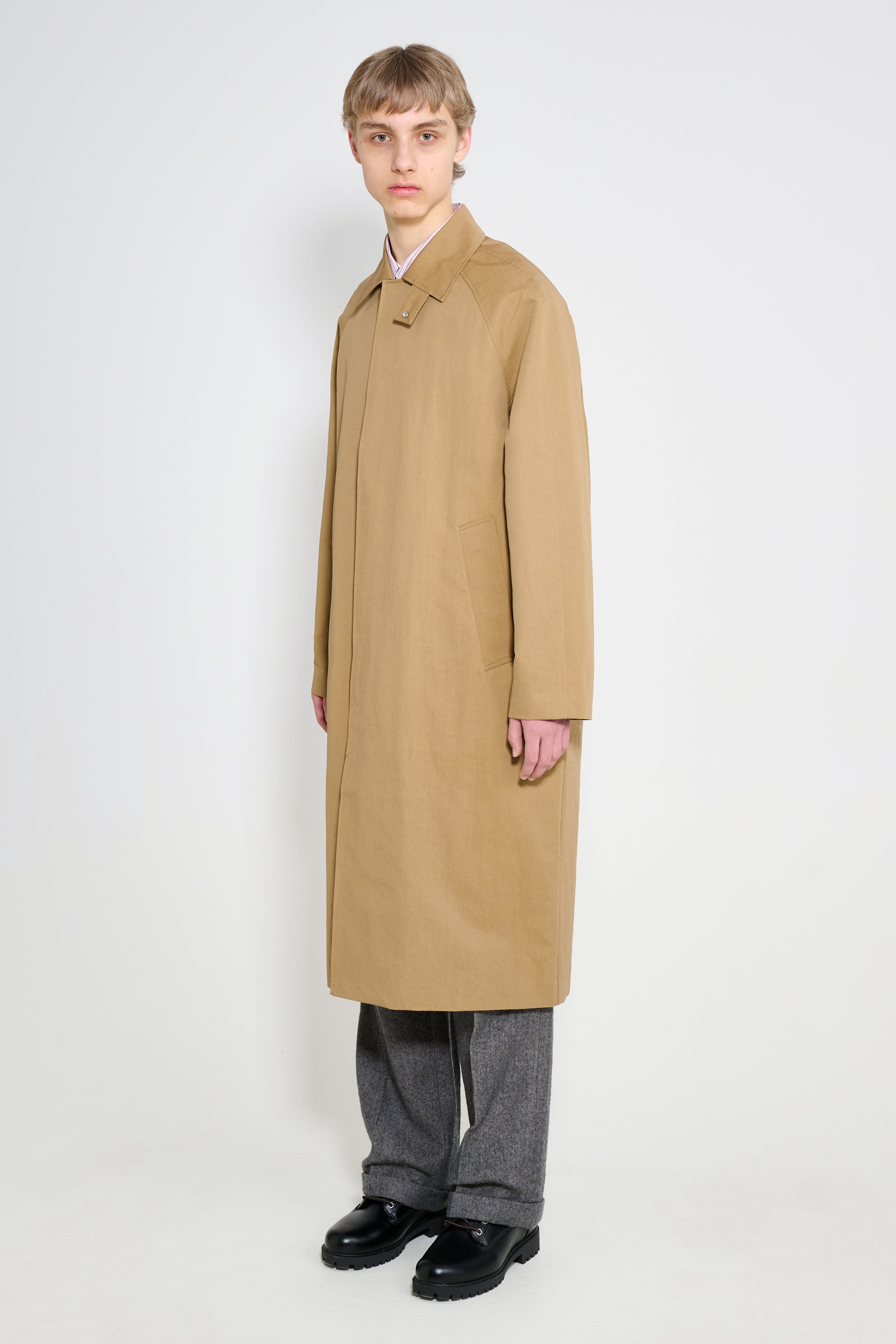 Sunflower Raglan Coat Dark Sand