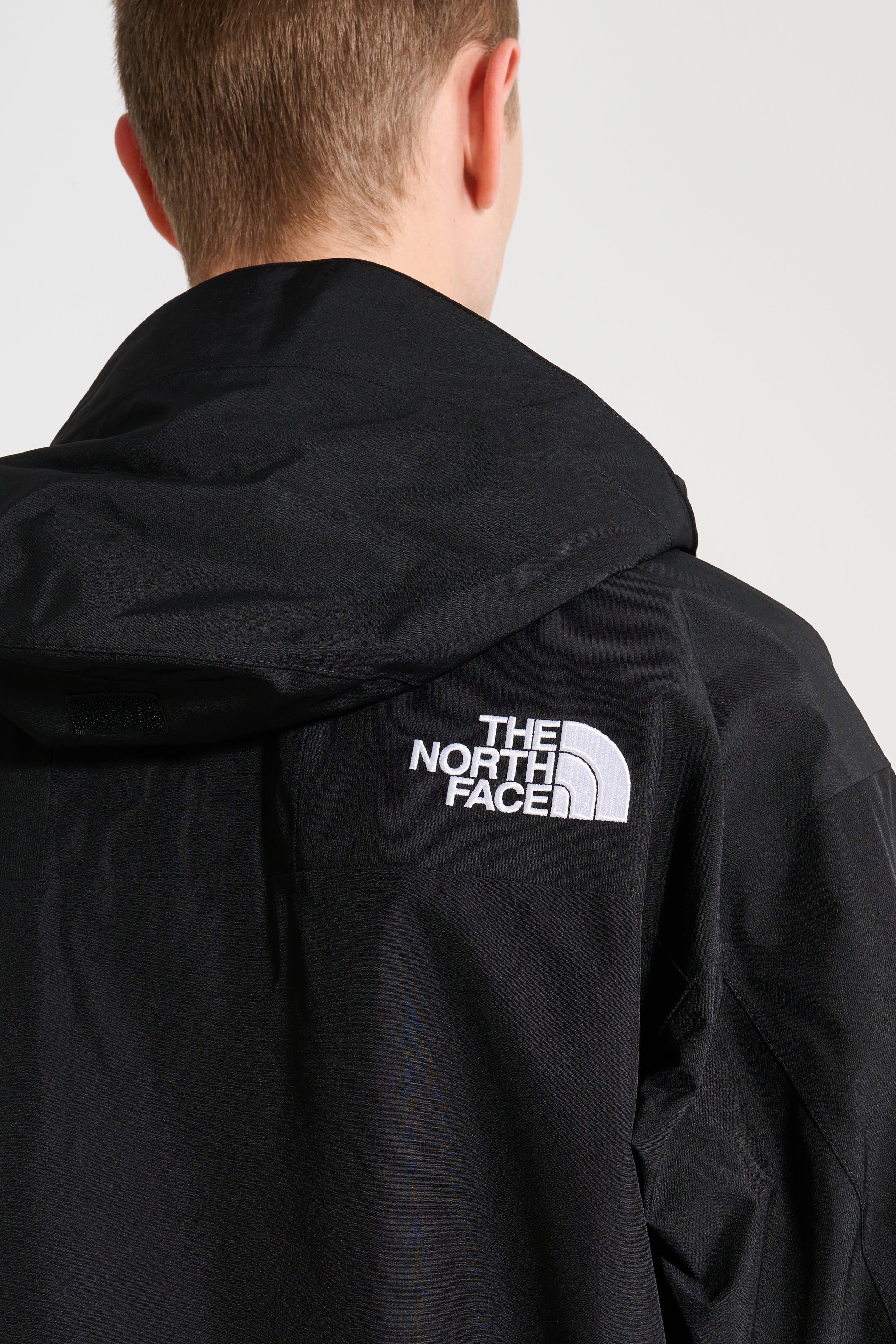 The North Face GTX Mountain Jacket TNF Black