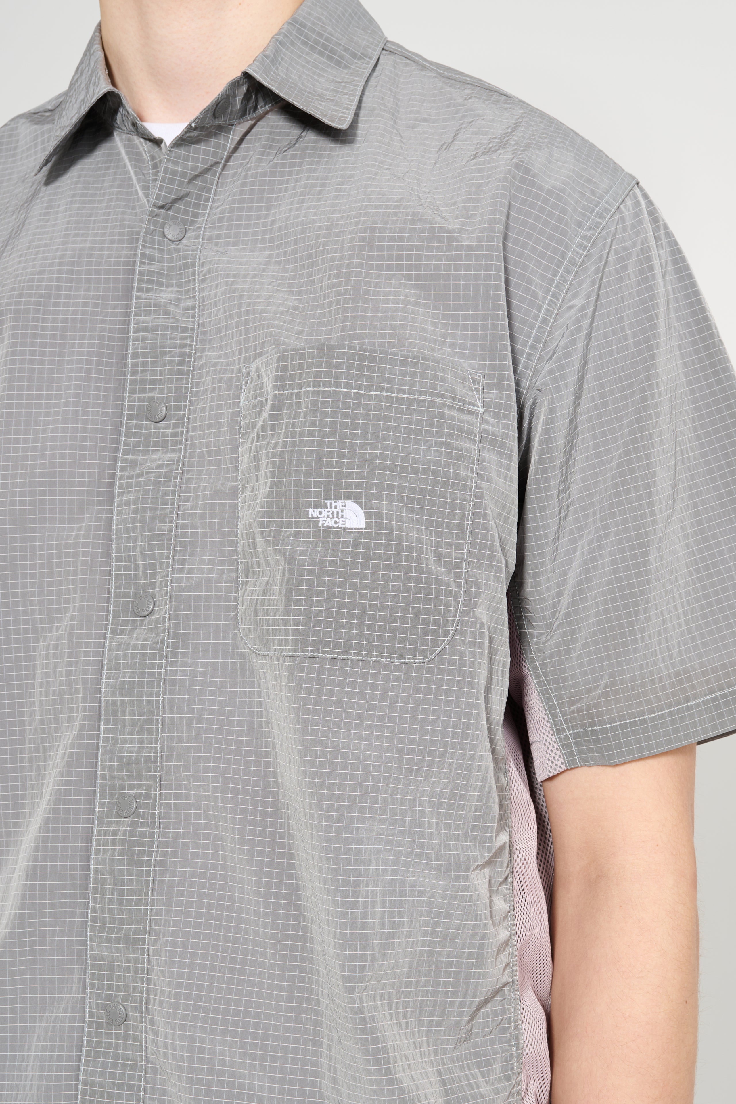 The North Face Fabric Mix Short Sleeve Shirt High Rise Grey