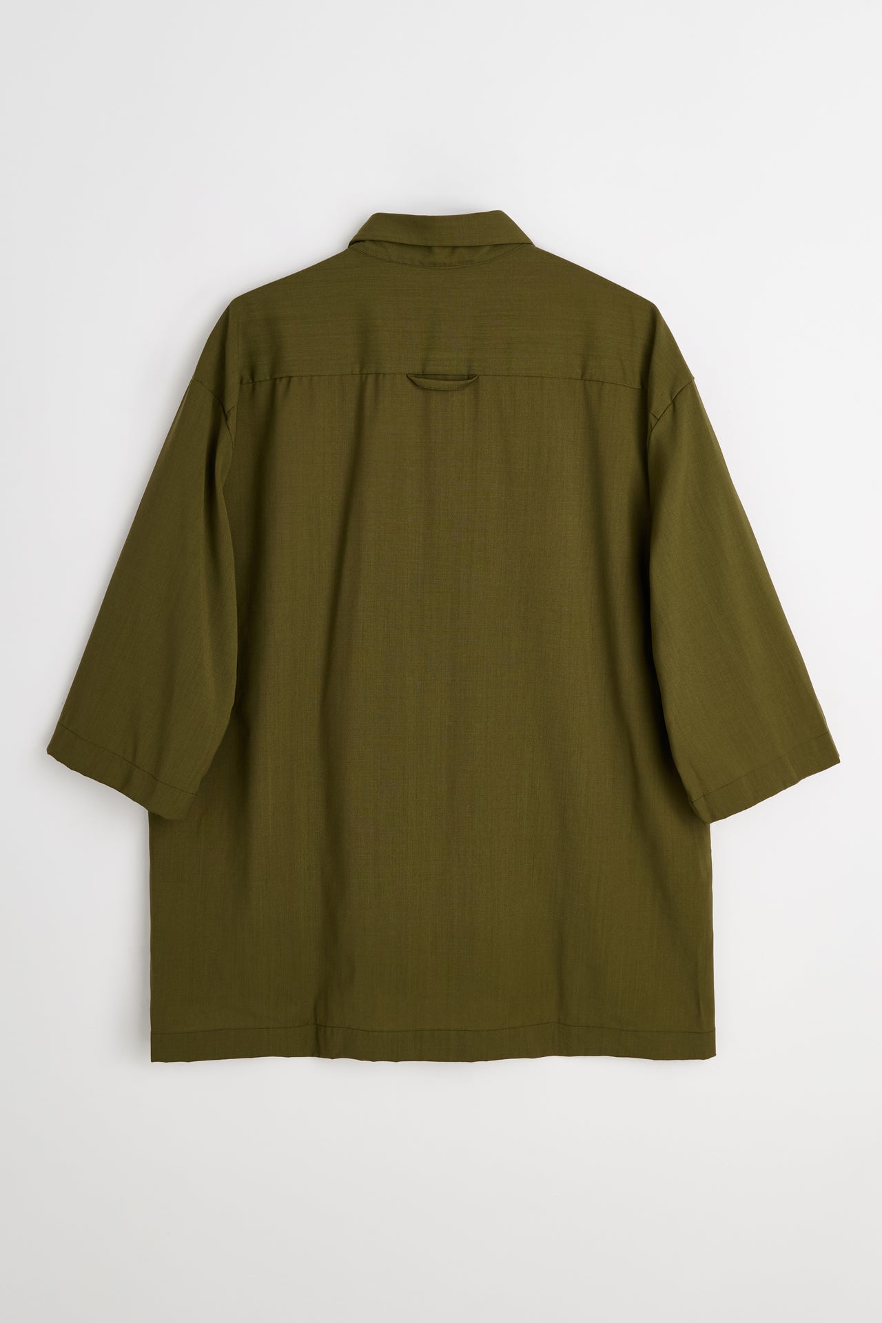 TRÈS BIEN Archive Très Bien ATELJÉ Three Quarter Sleeve Zip Shirt Olive Green